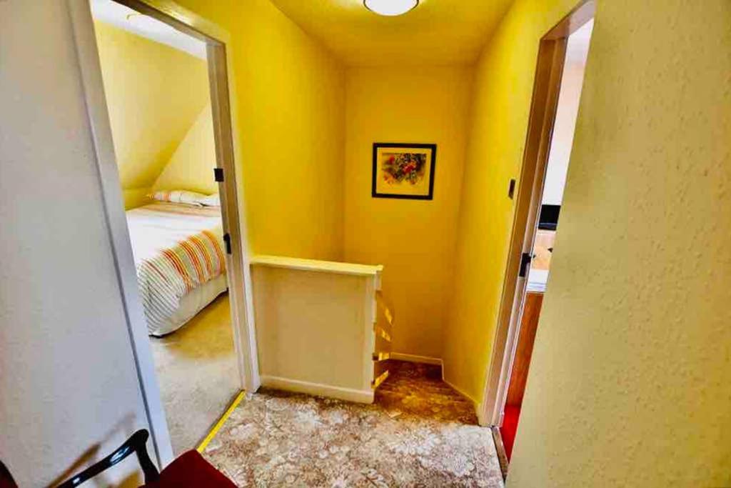 Aldourie Guest House