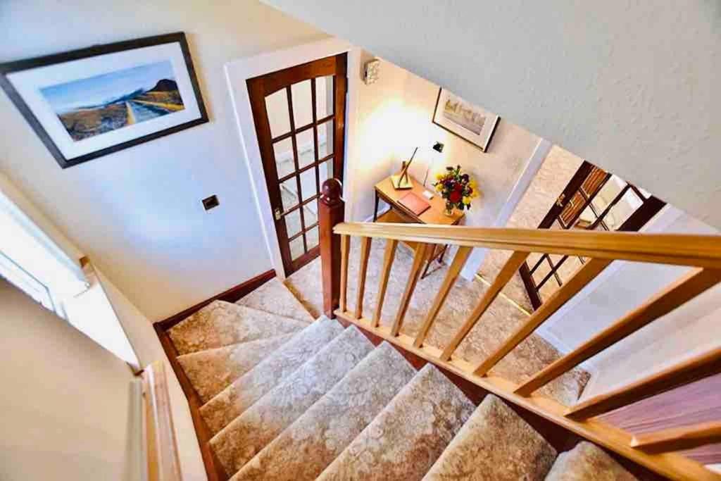 Aldourie Guest House