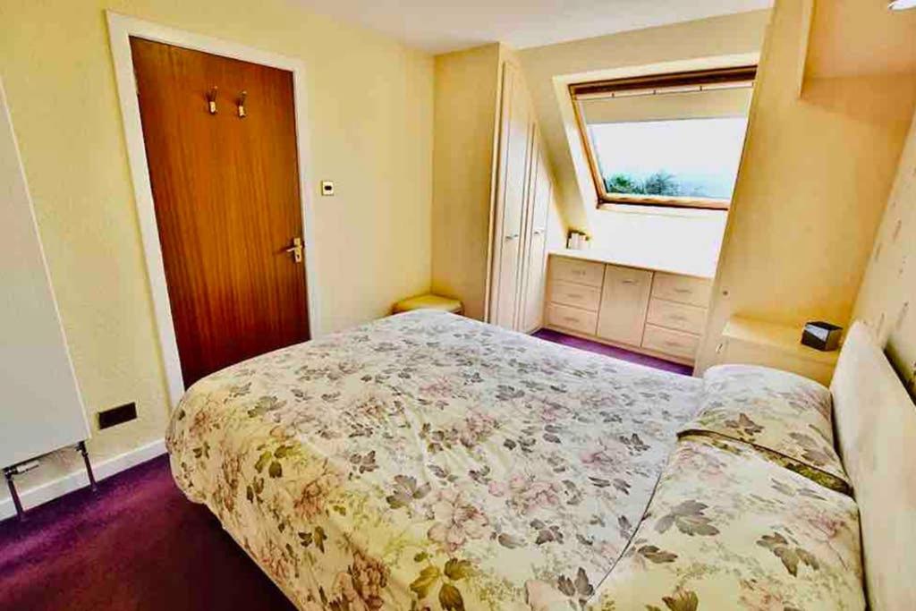 Aldourie Guest House