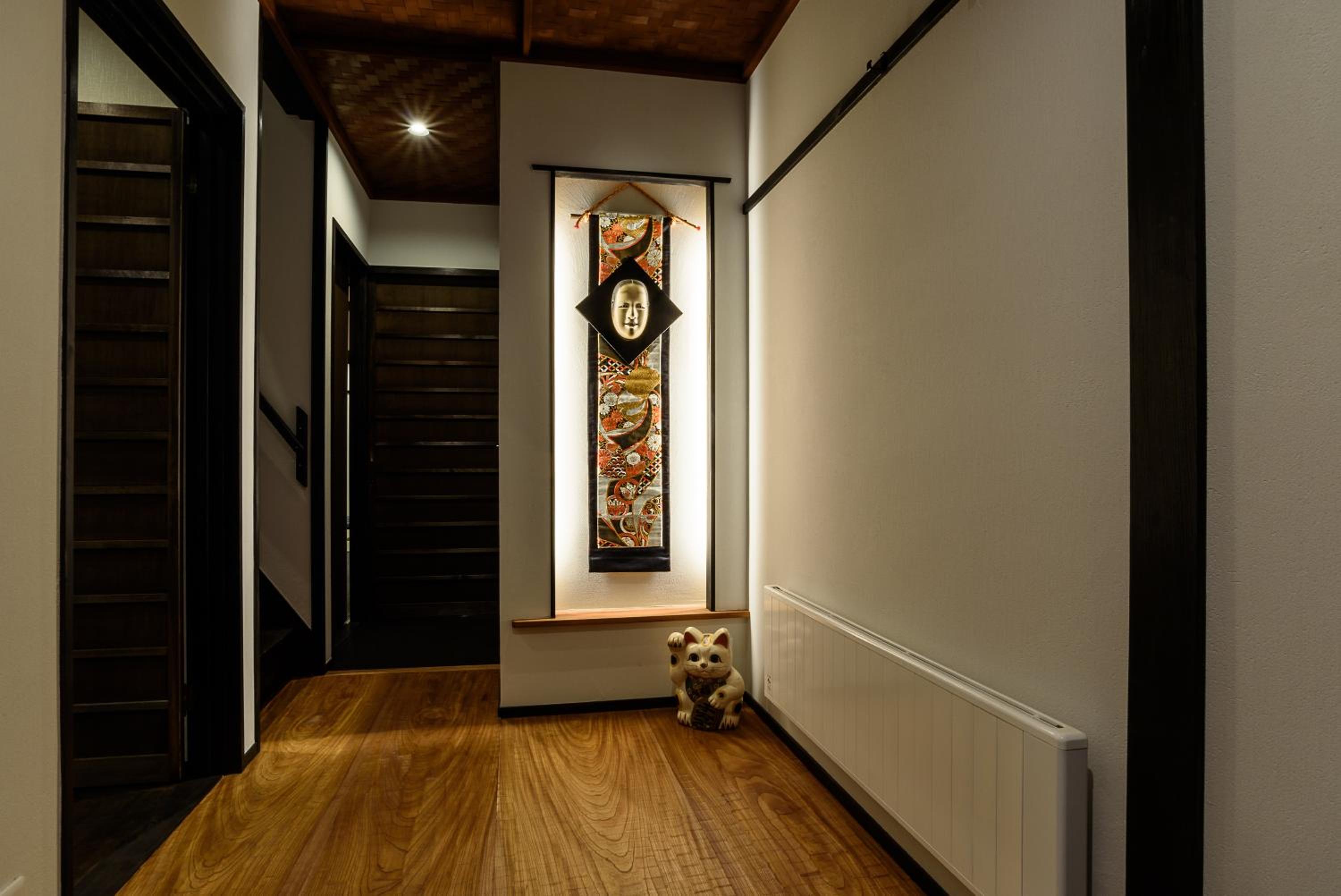 Gojozaka Samurai Machiya view 2