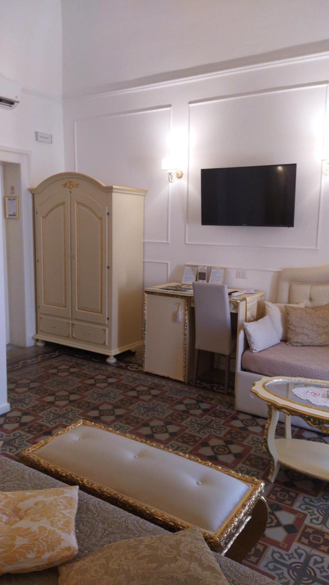 DONNA LUCREZIA b&b Boutique Hotel Style - RELAX & BUSINESS STAY
