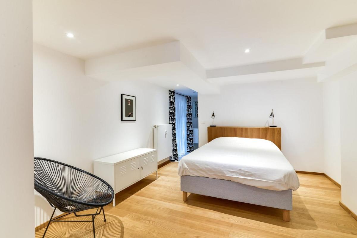 High Standing Comfortable Loft 125m2 city center view 4