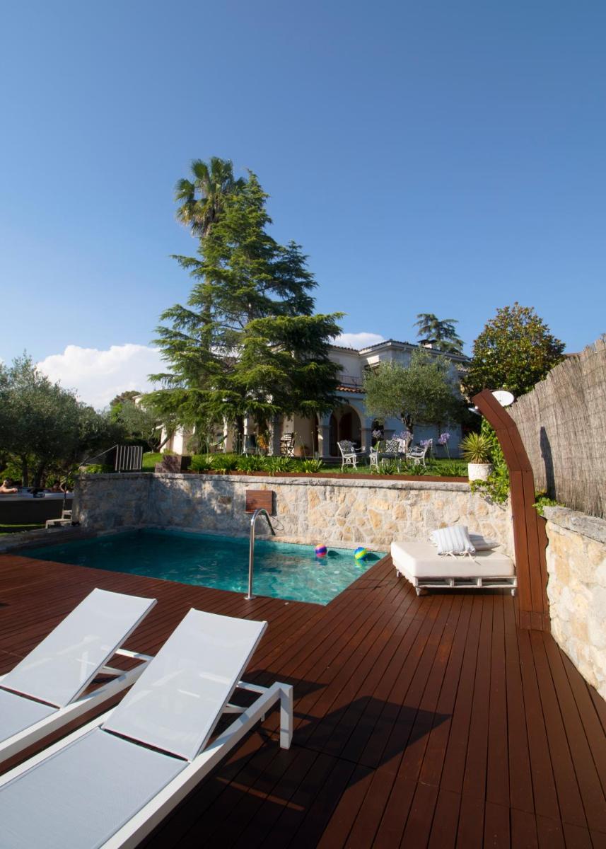 Montjuic Boutique Bed & Breakfast Girona