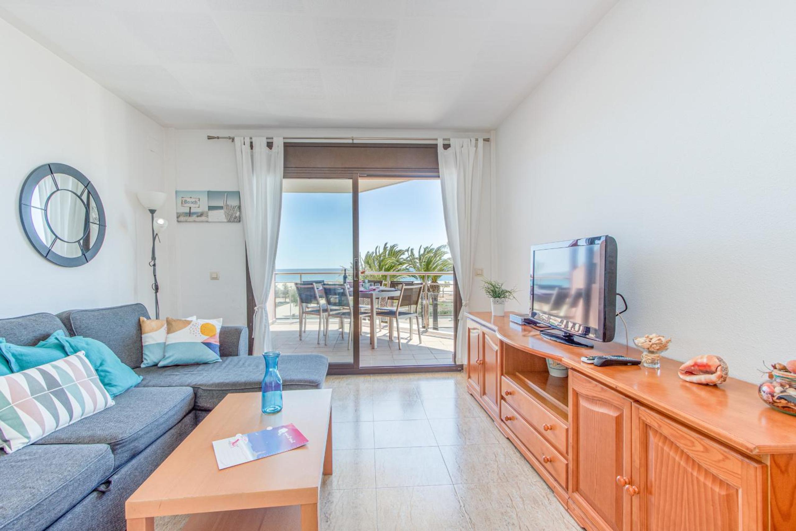 Apart-rent Apartment Mirablau Mar 0093 view 2