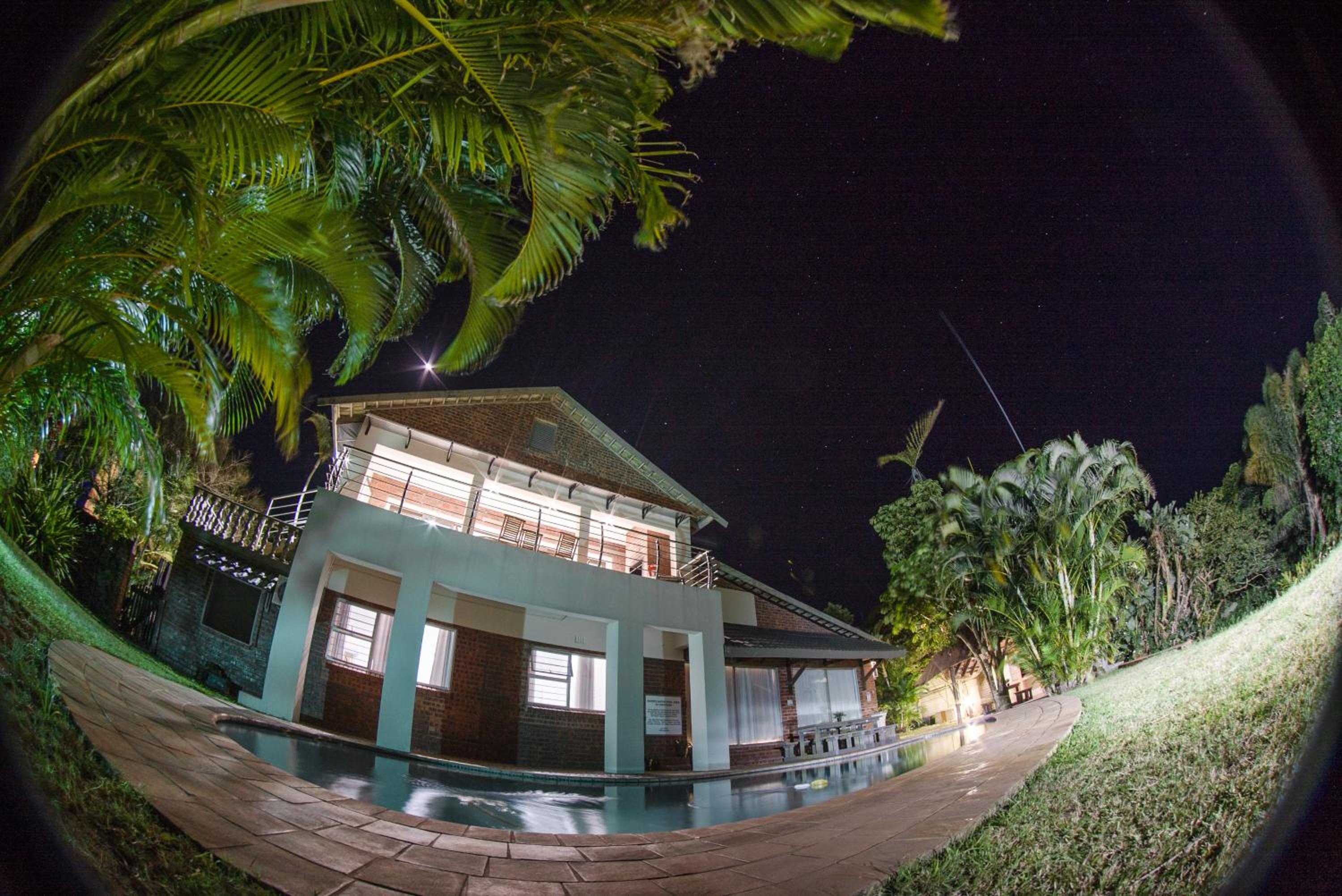 Little Eden Apartments St Lucia