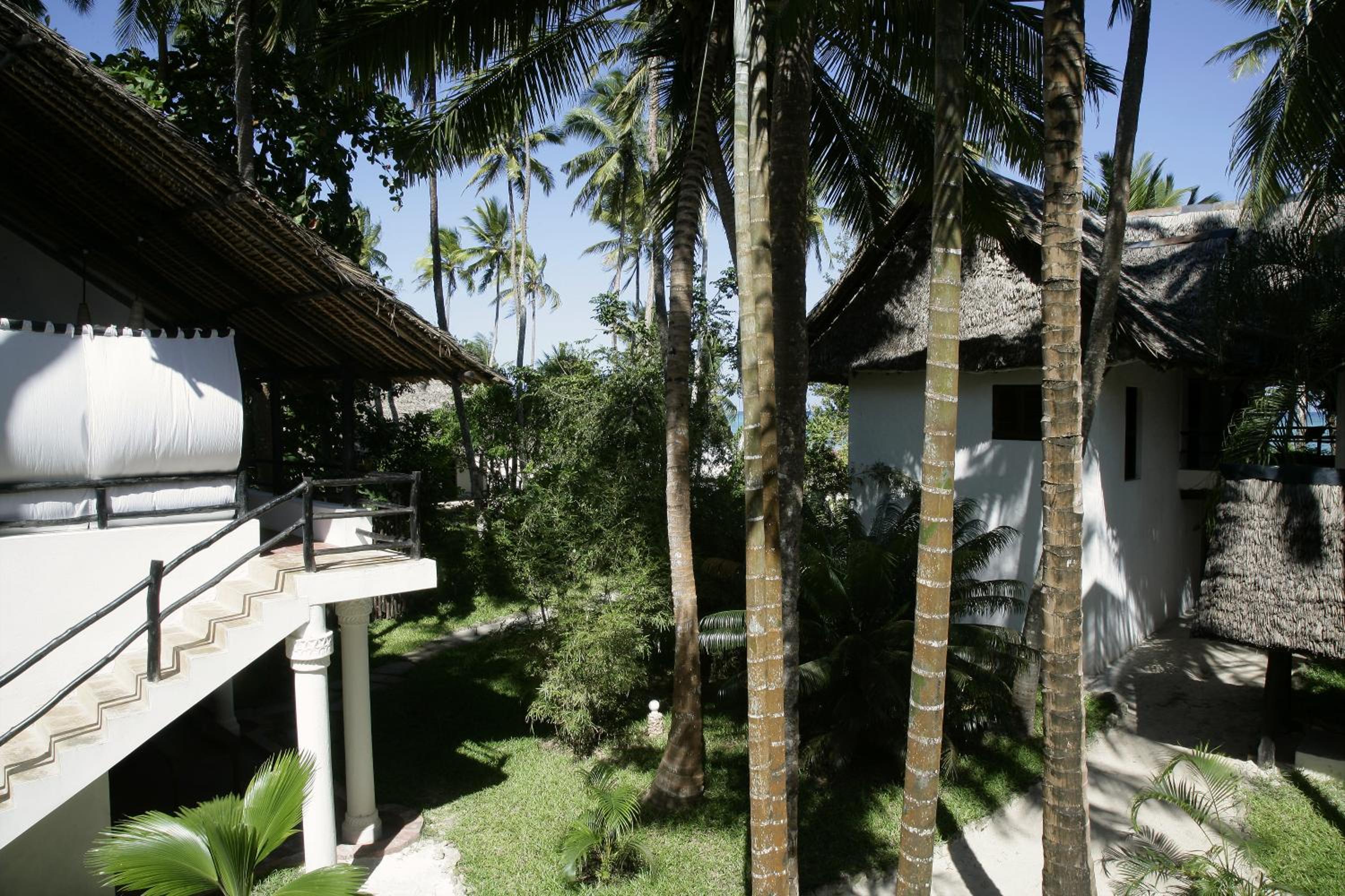 Kusini Beach Cottages
