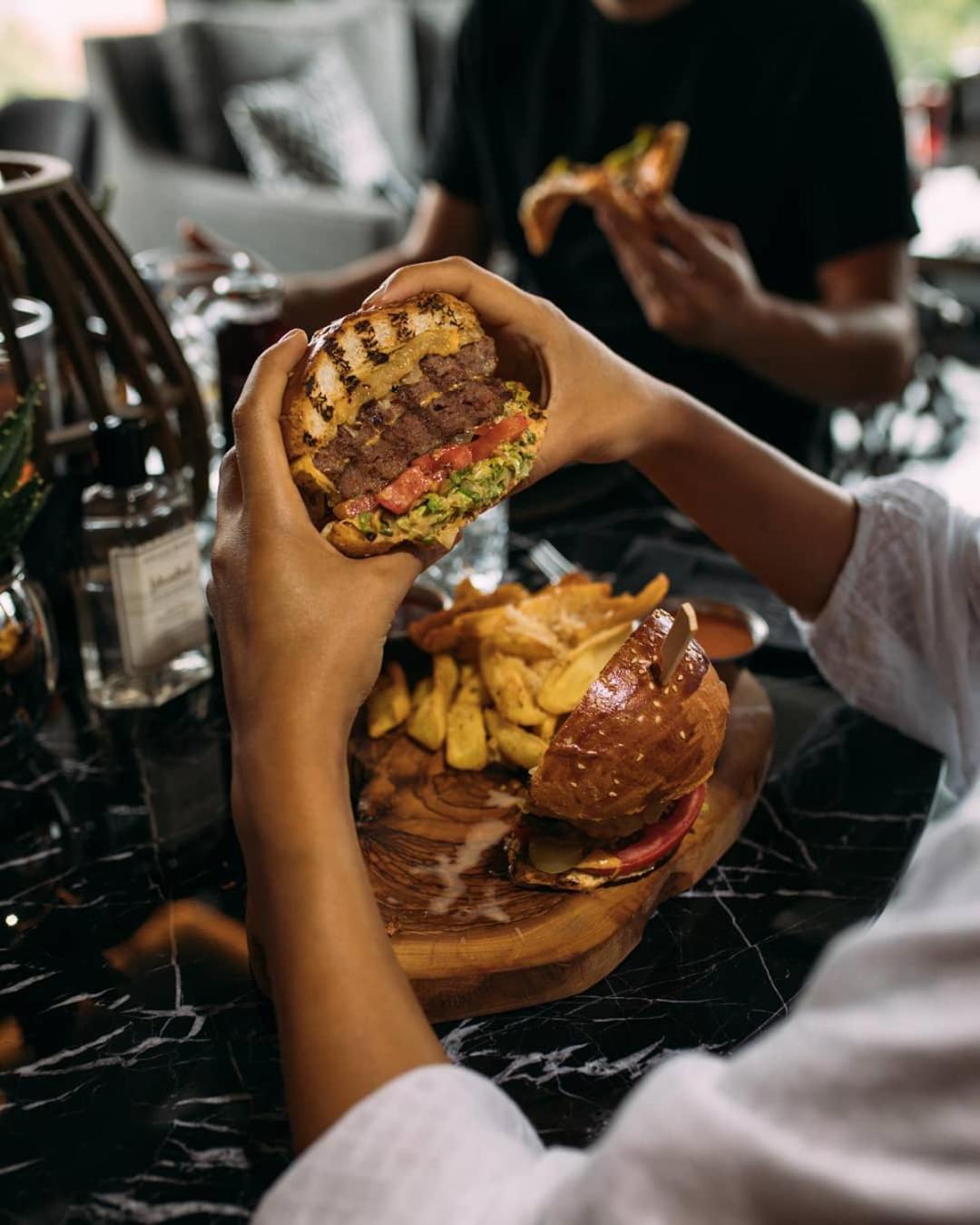 Tonight Port Otel - Image 23