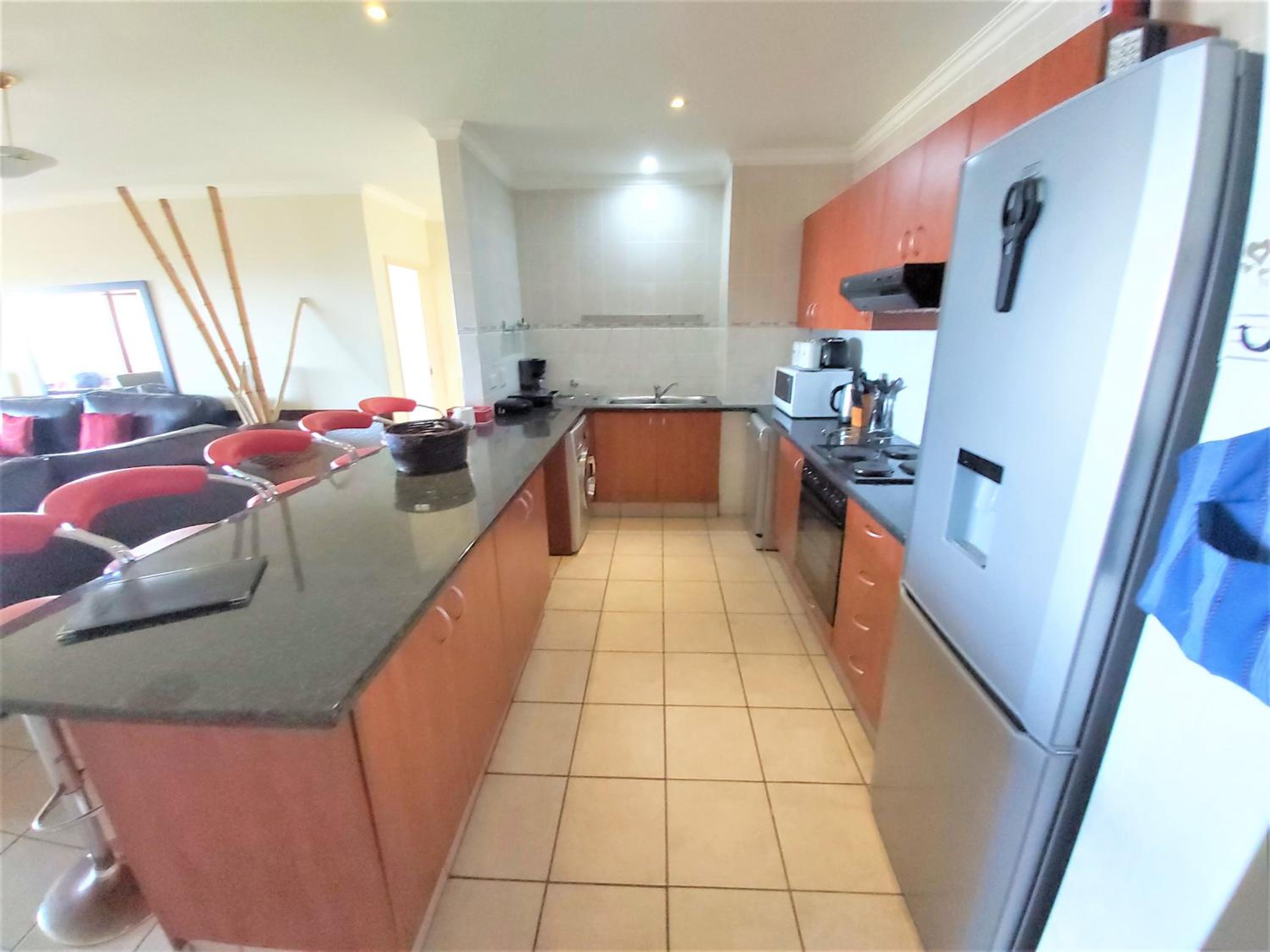 Kuta Beach Unit 7, Margate, photo 3 of 20