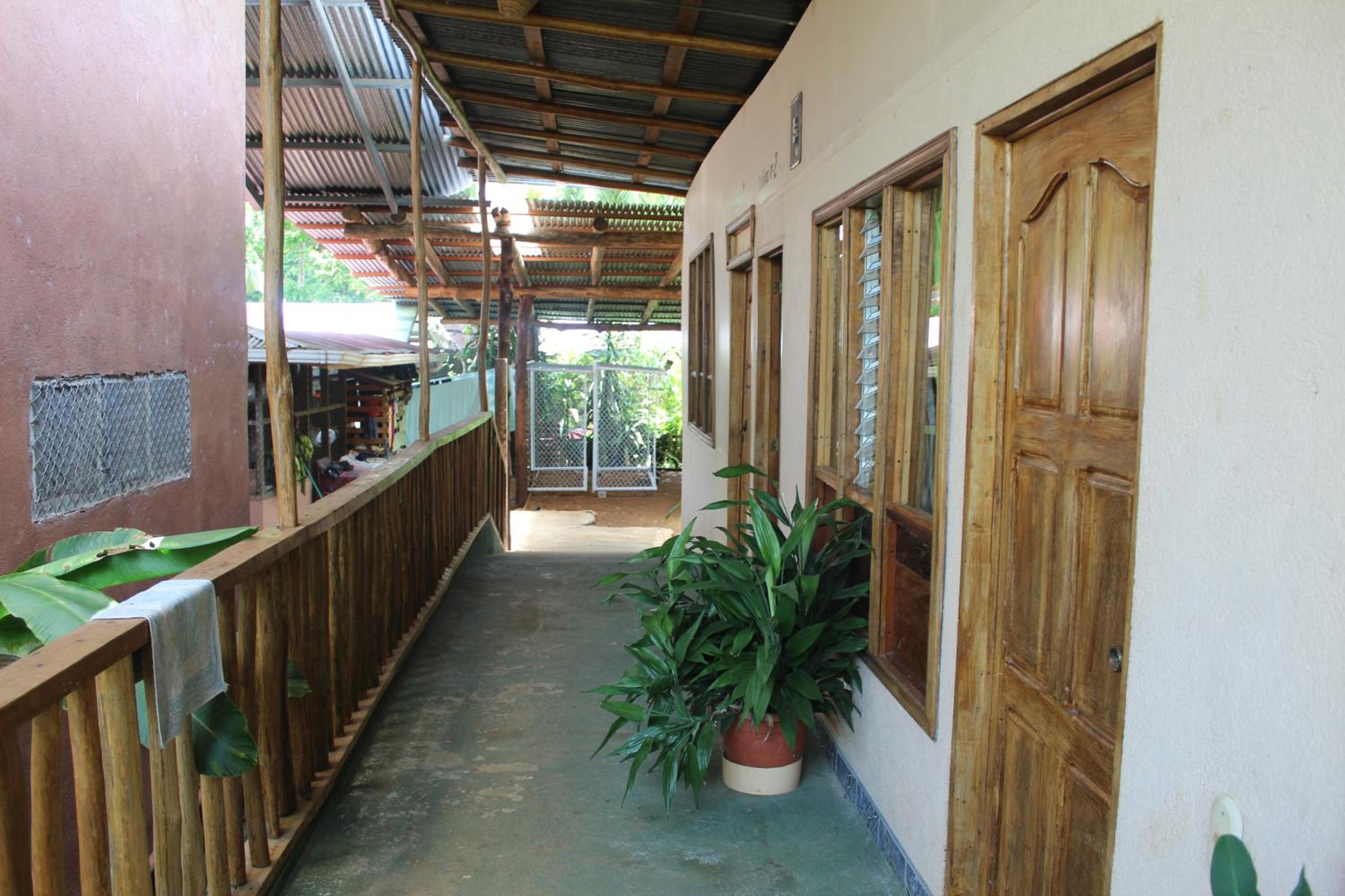 Iguanitas Lodge