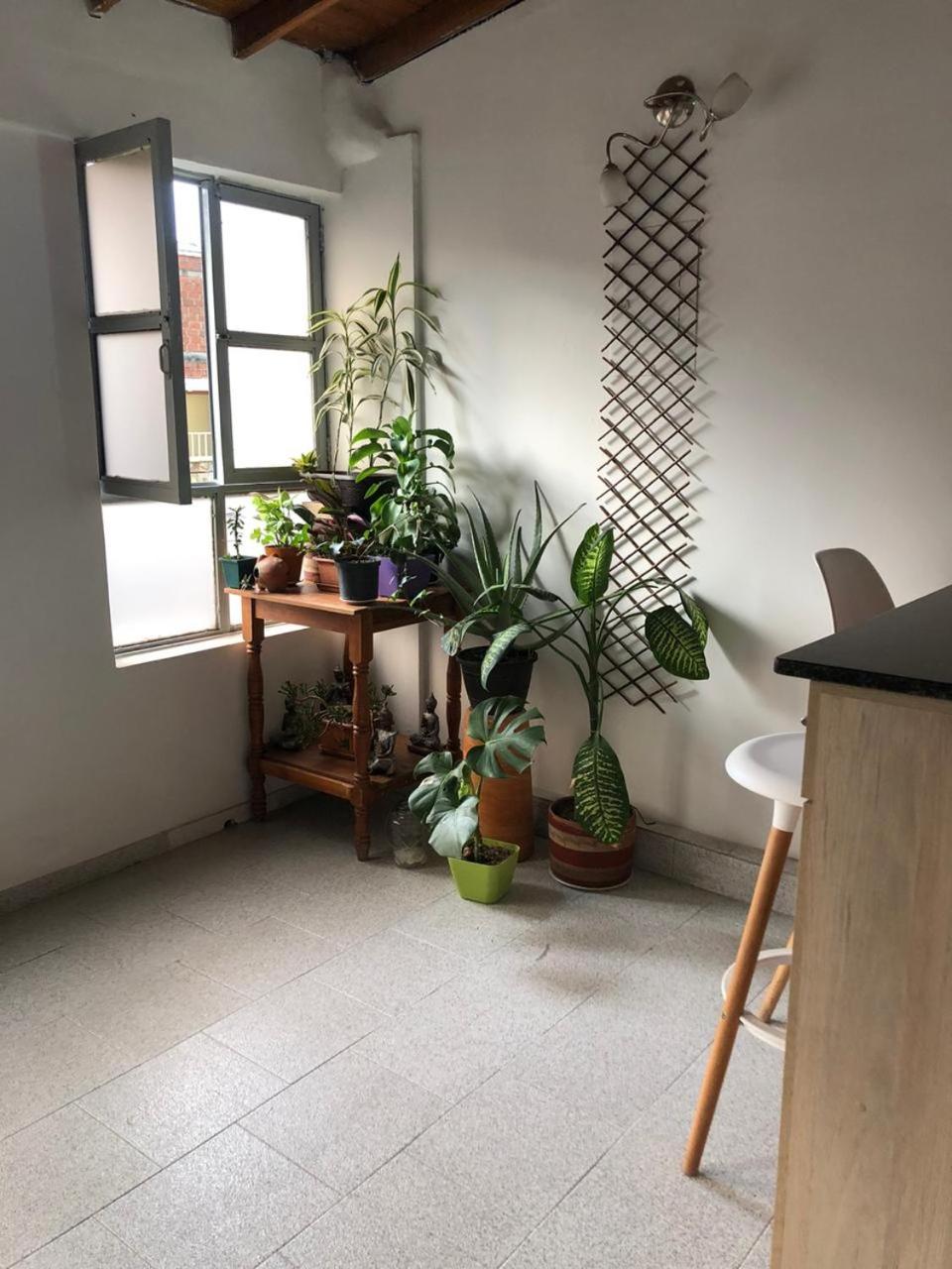Habitación privada en casa de familia cerca del CC VIVA Envigado