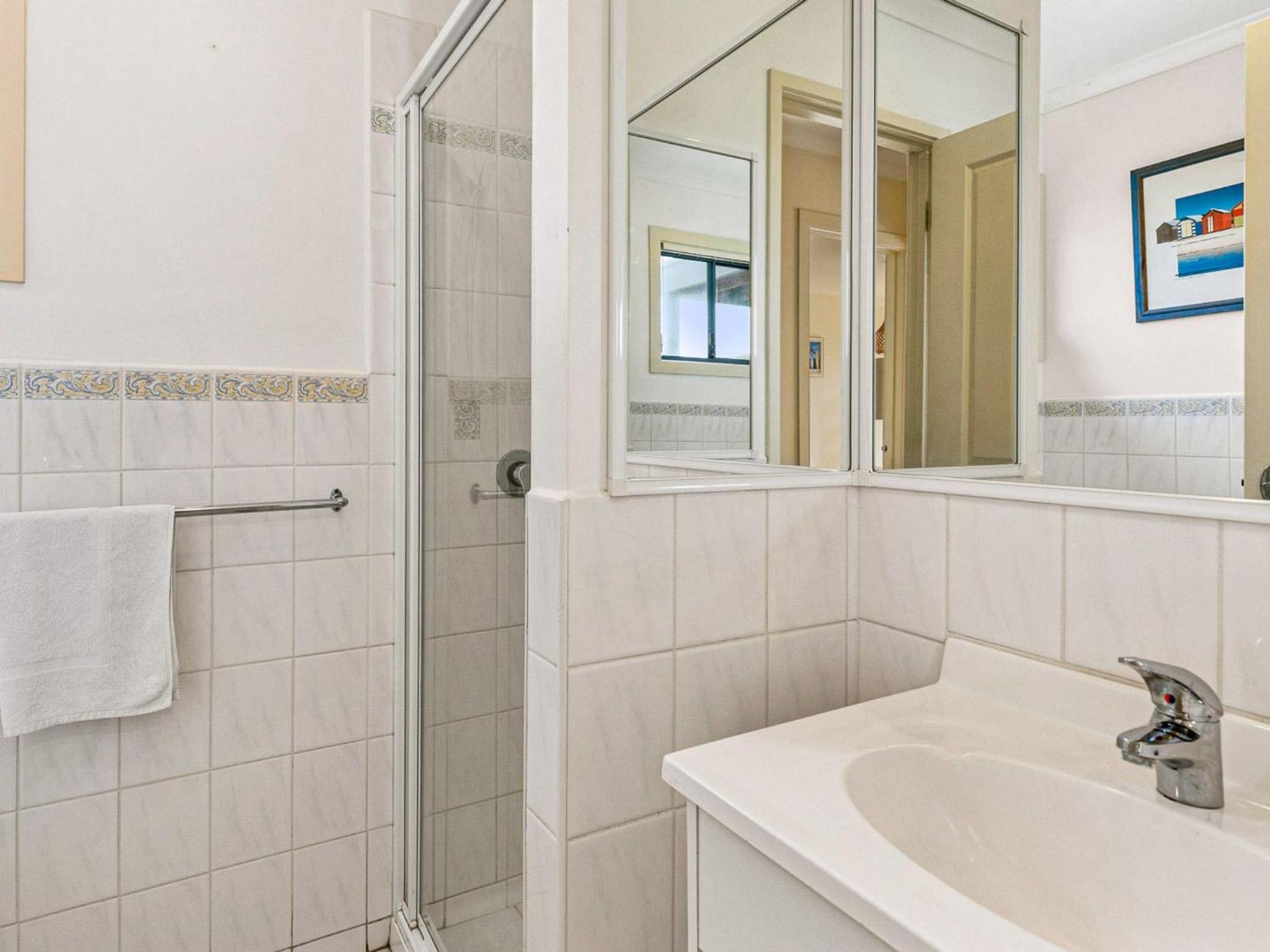 Adnajur