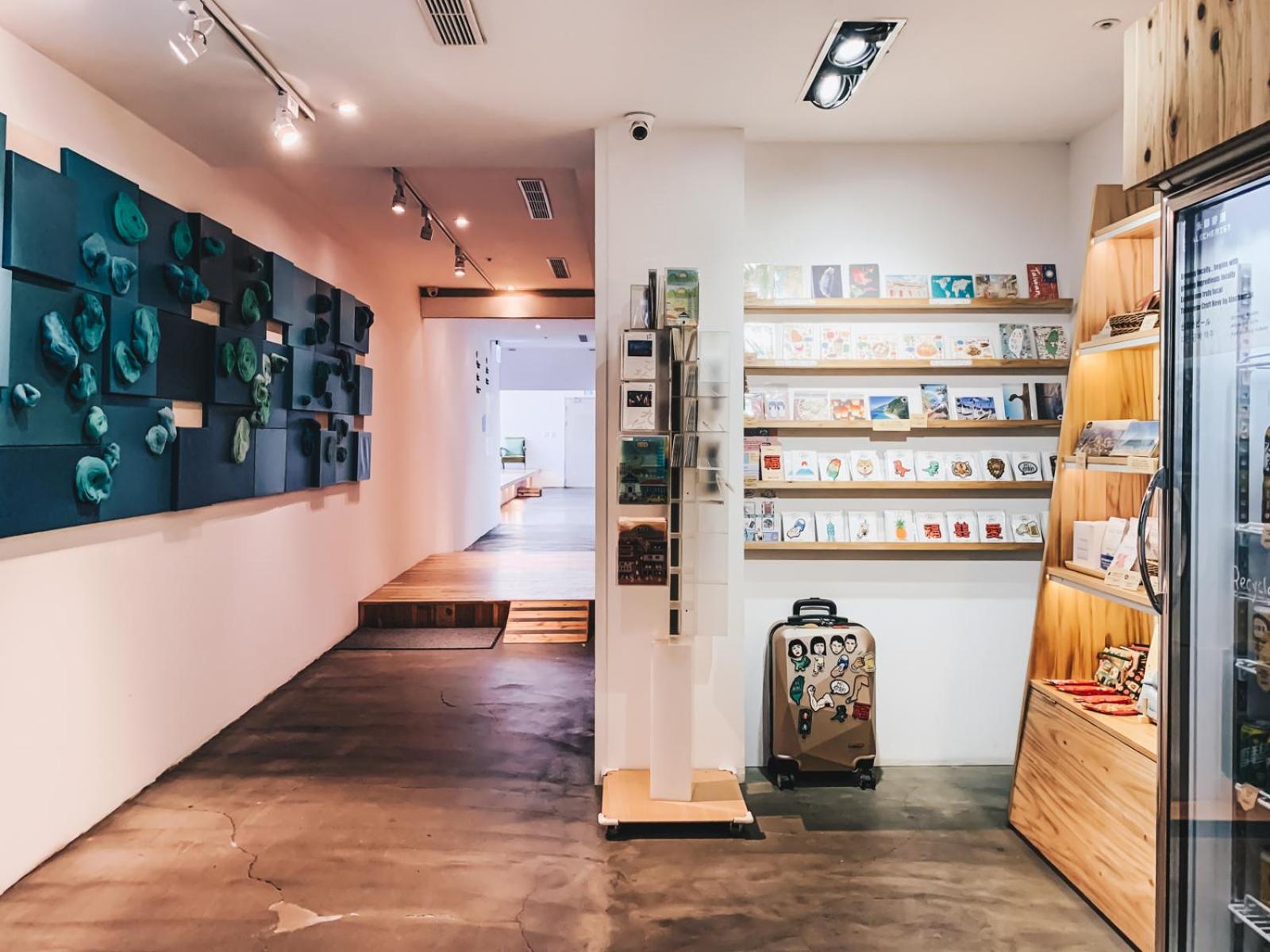 Star Hostel Taipei Main Station - Image 2