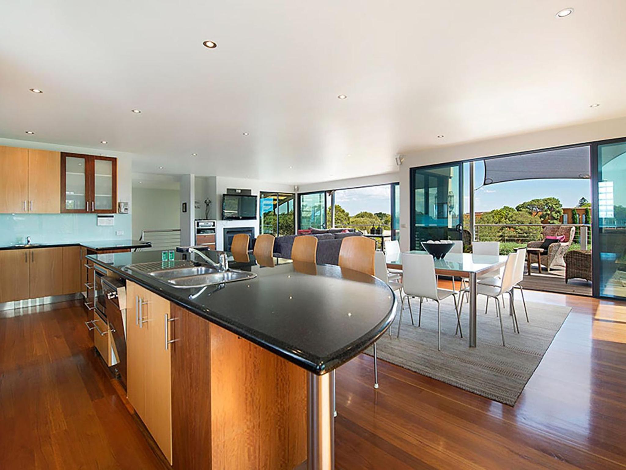 Diamond View