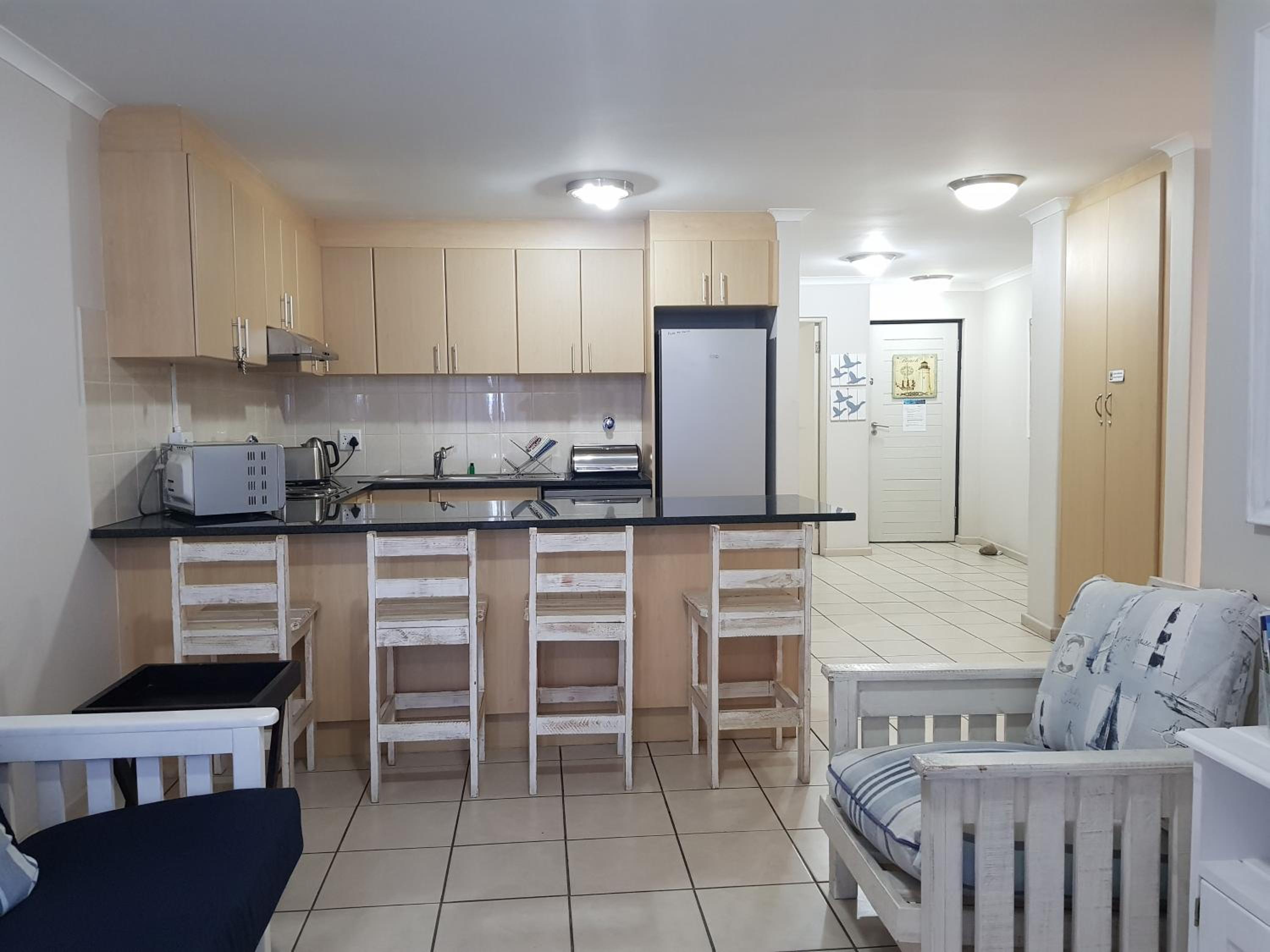 Point Village Accommodation - Santos 18 view 4