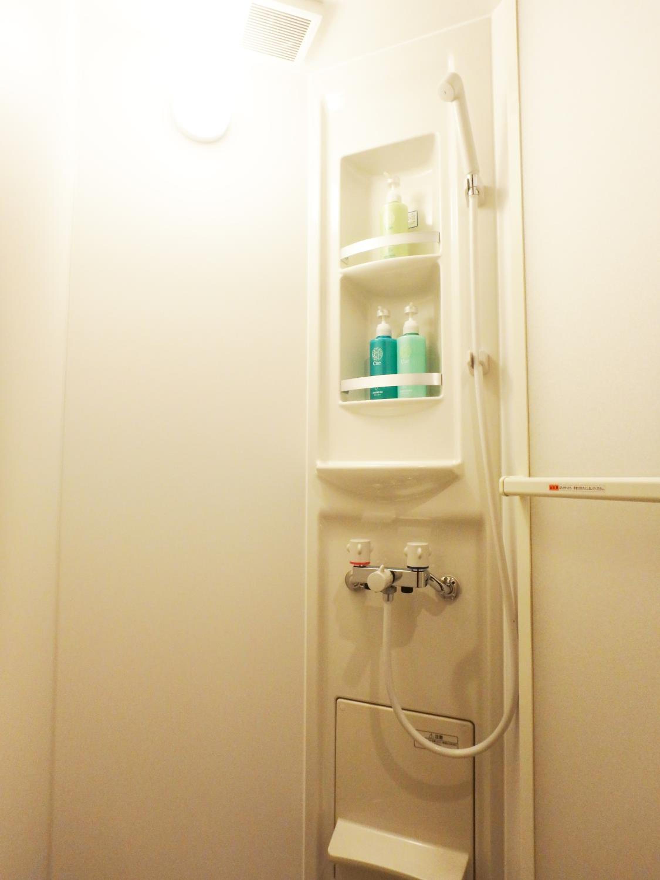 Photo 18