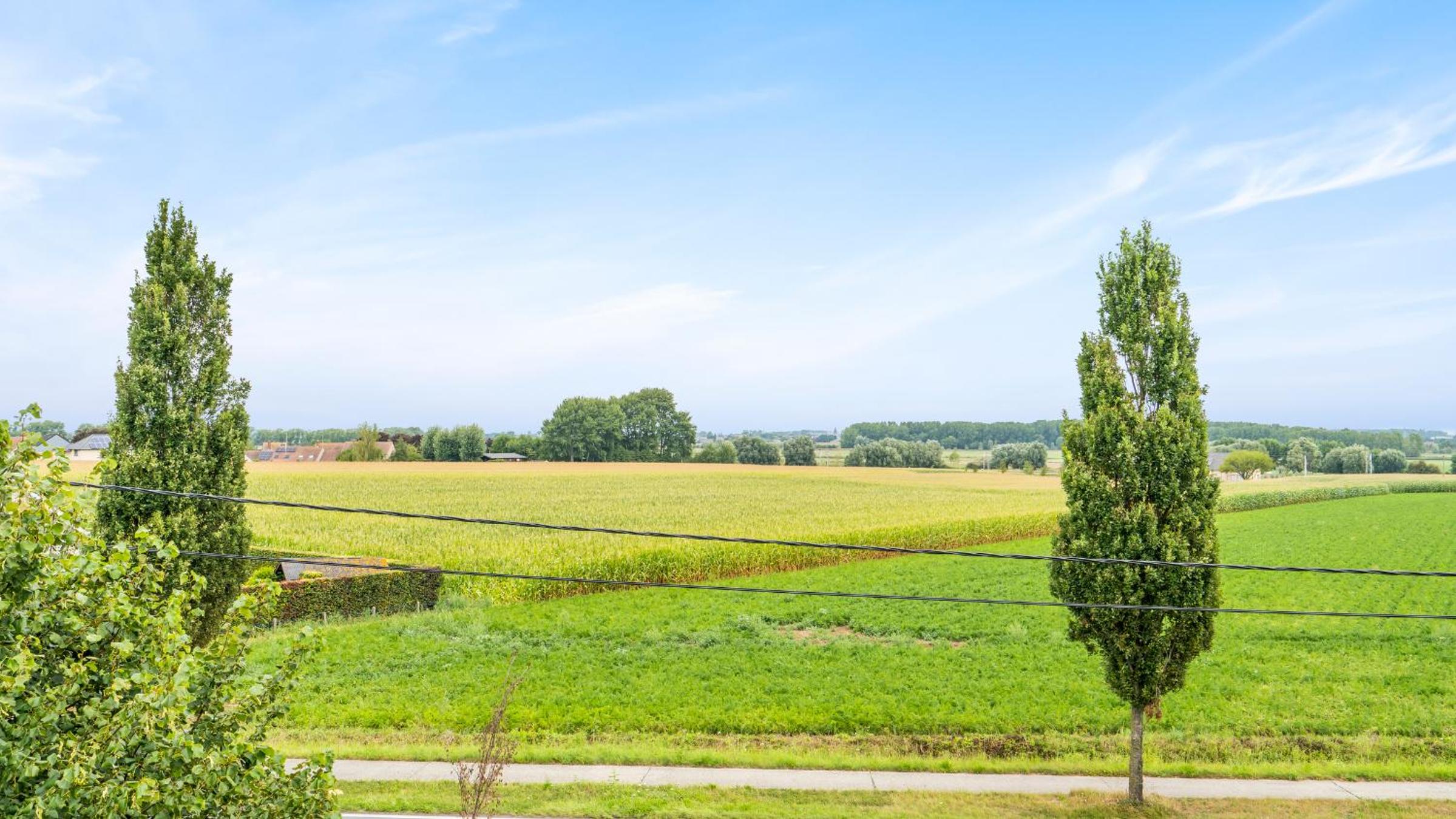 J and R flanders fields holiday homes