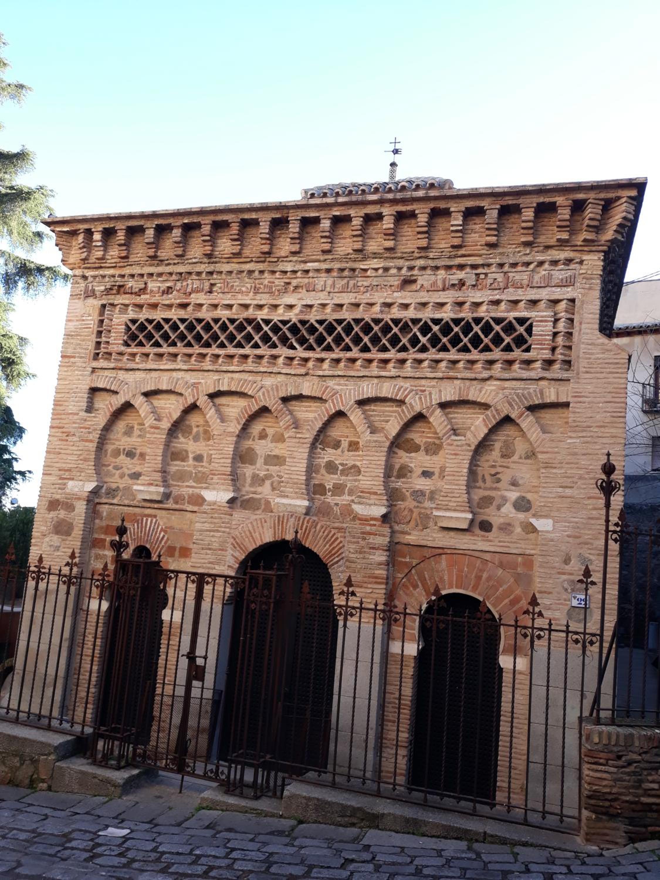 Hotel Apartamento El Aljibe de la Luz - Image 1