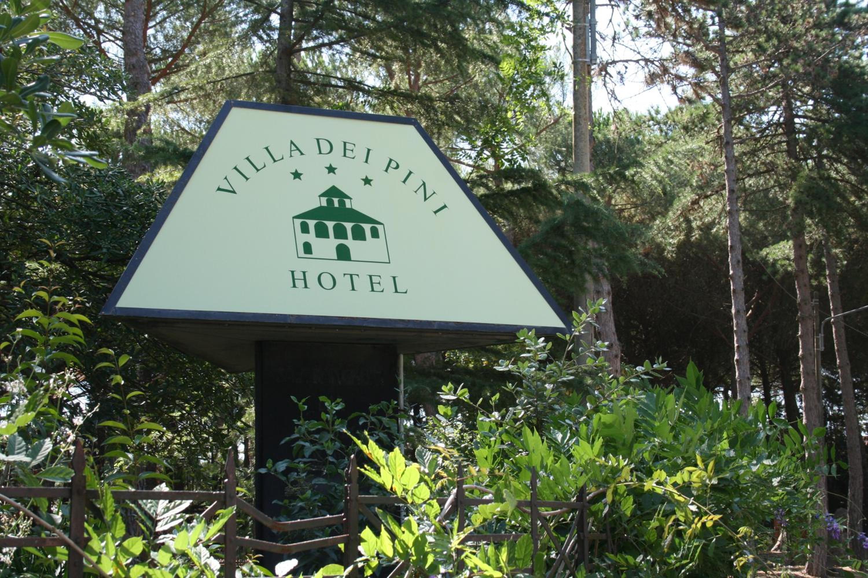 Hotel Villa dei Pini photo 5