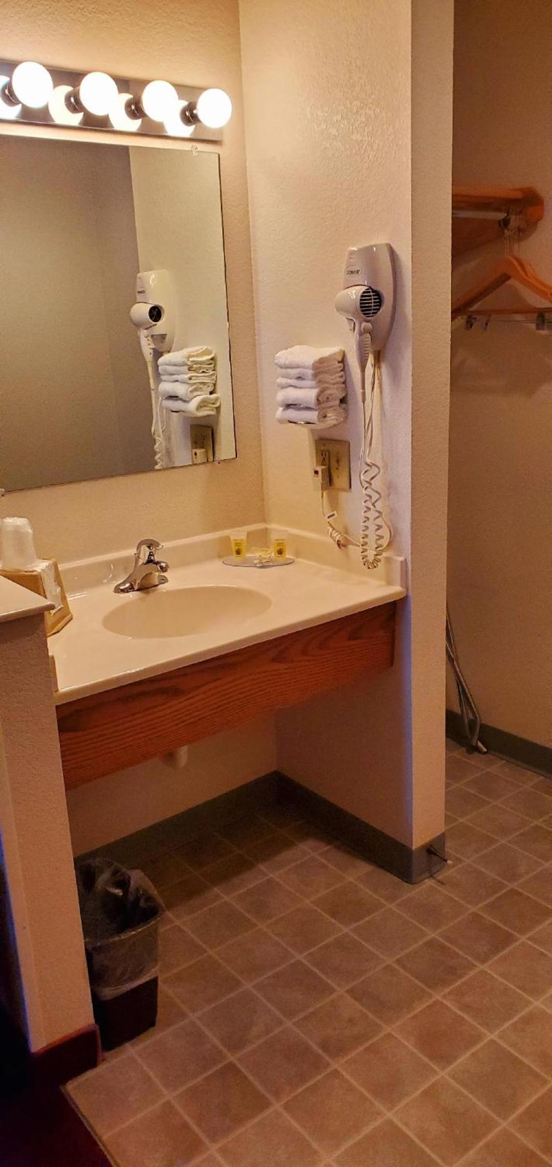 Gettysburg Inn and Suites