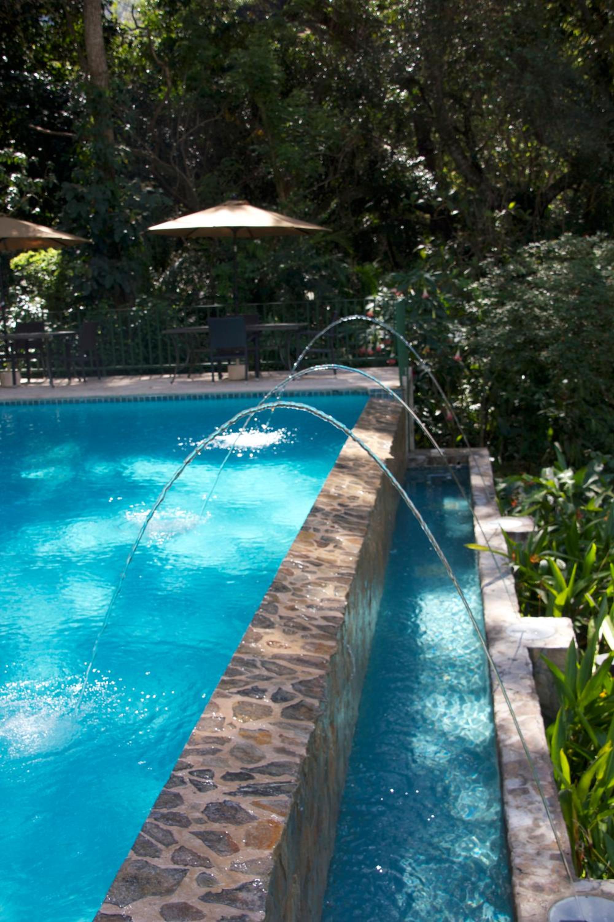 Villas Pico Bonito