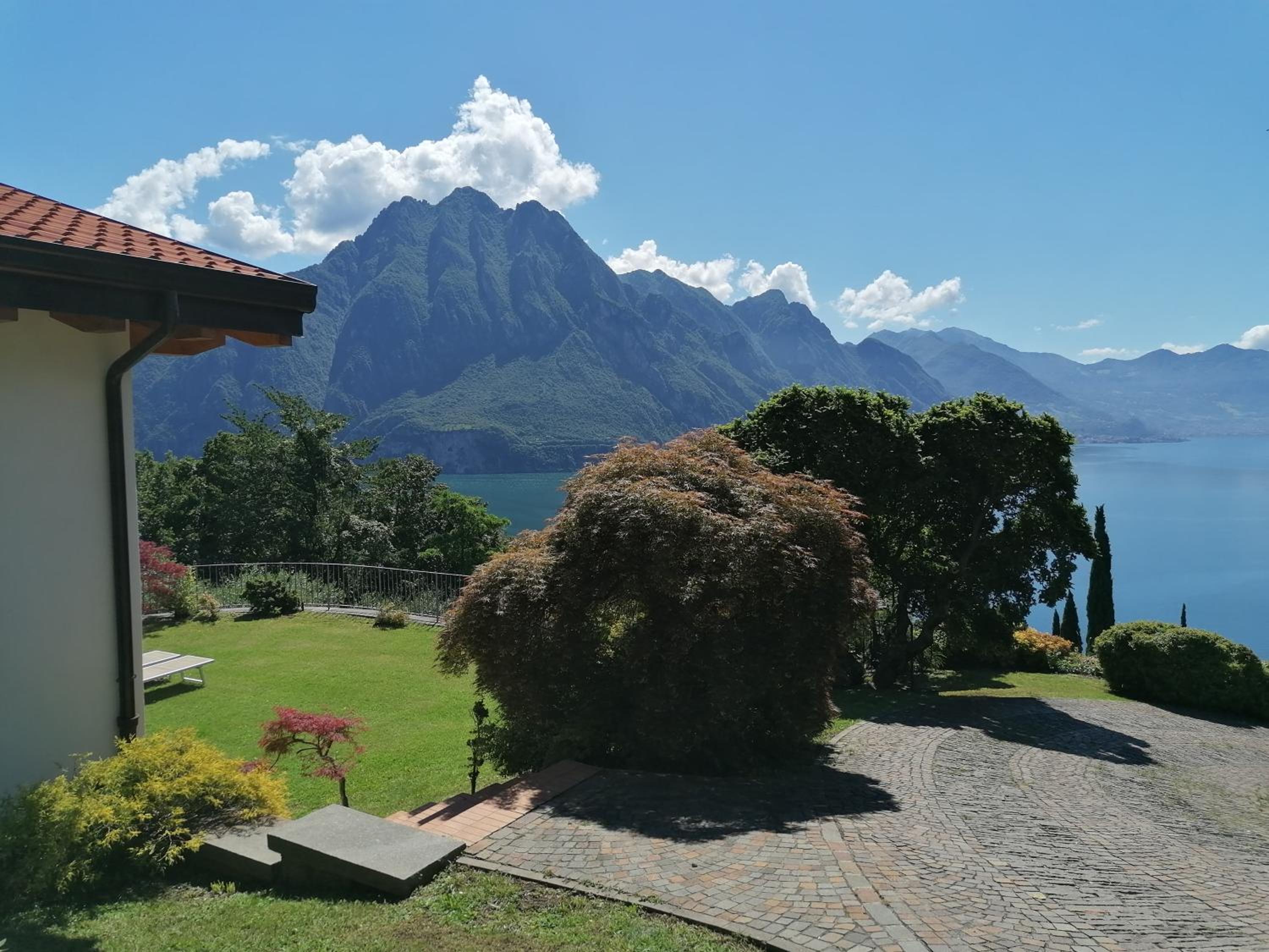 Villa Daniela en Riva di Solto — other
