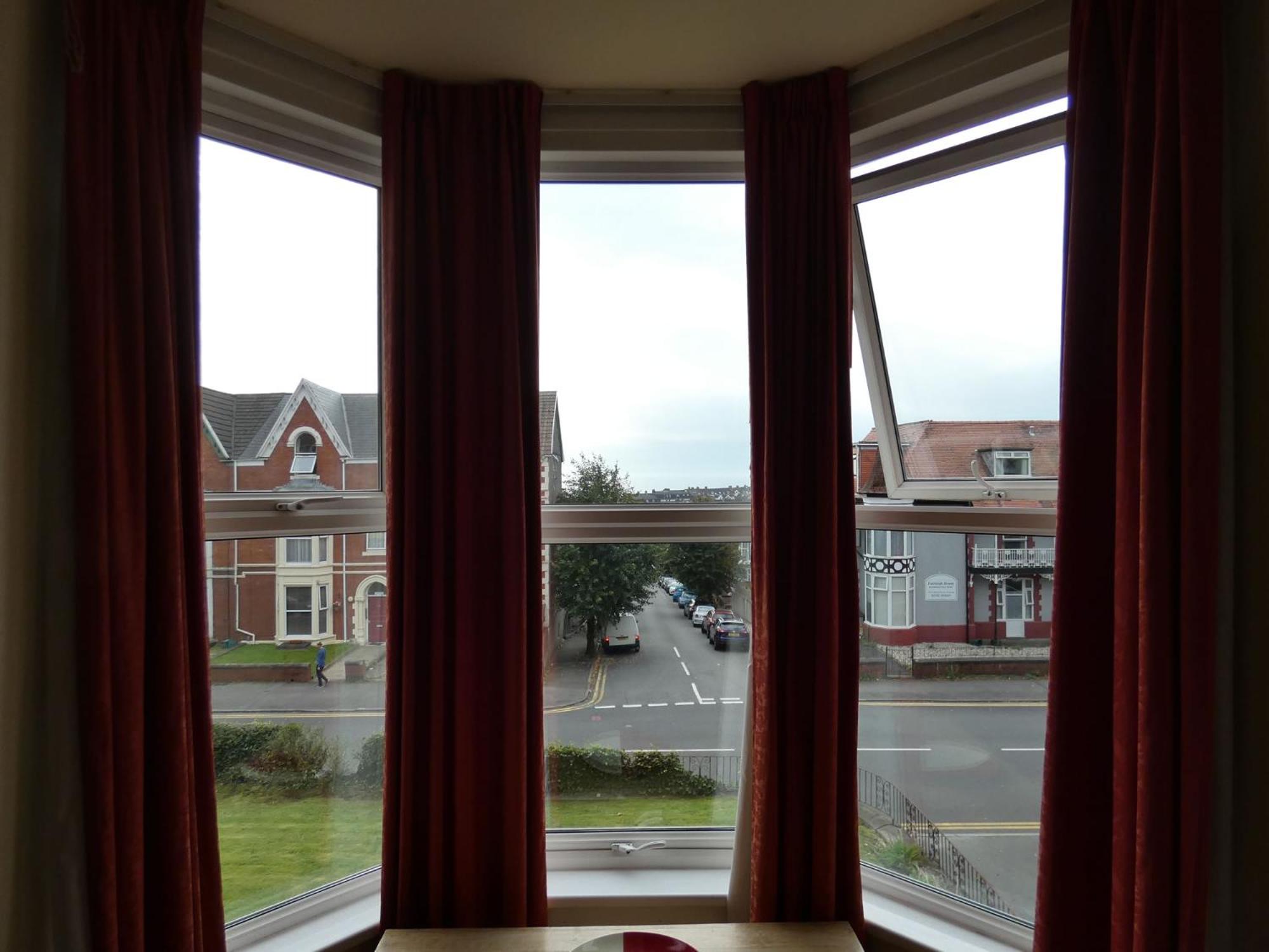 Hurst Dene Aparthotel view 4