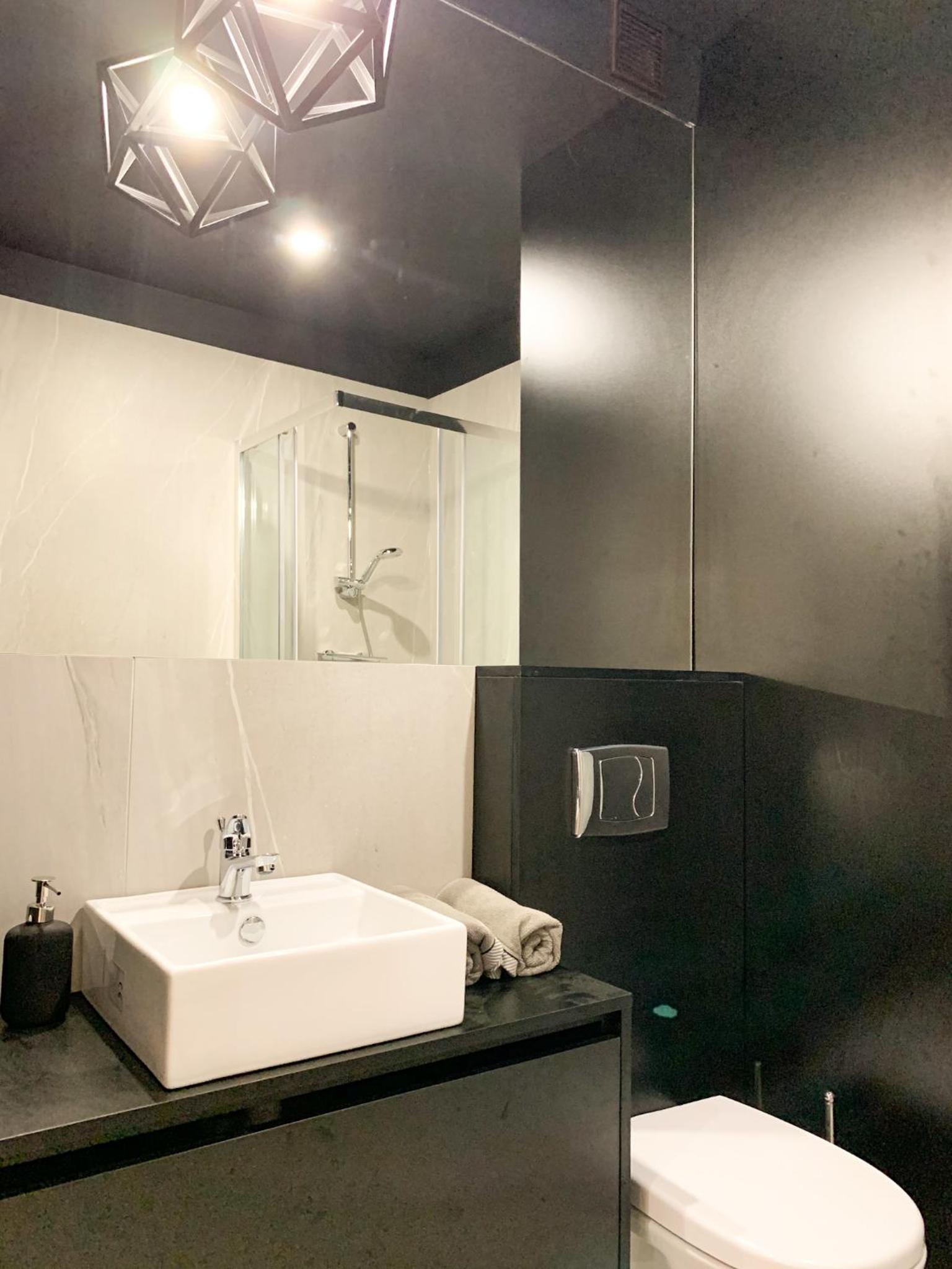 Apartamenty Centrum - Szafirowy i Szmaragdowy view 3