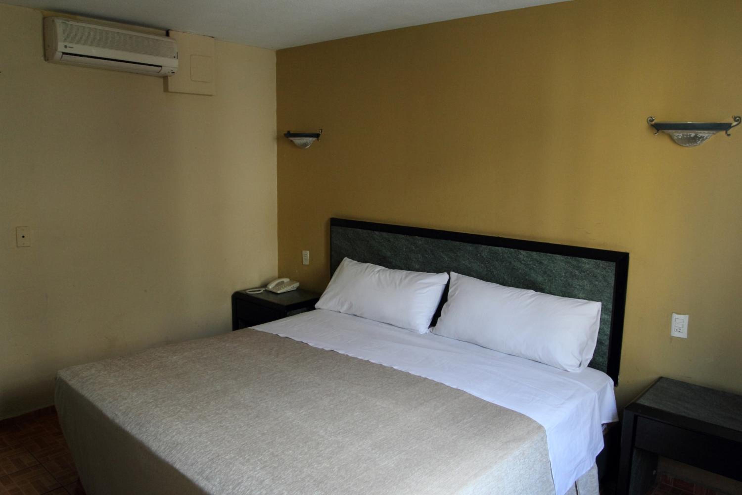 Hotel Universo