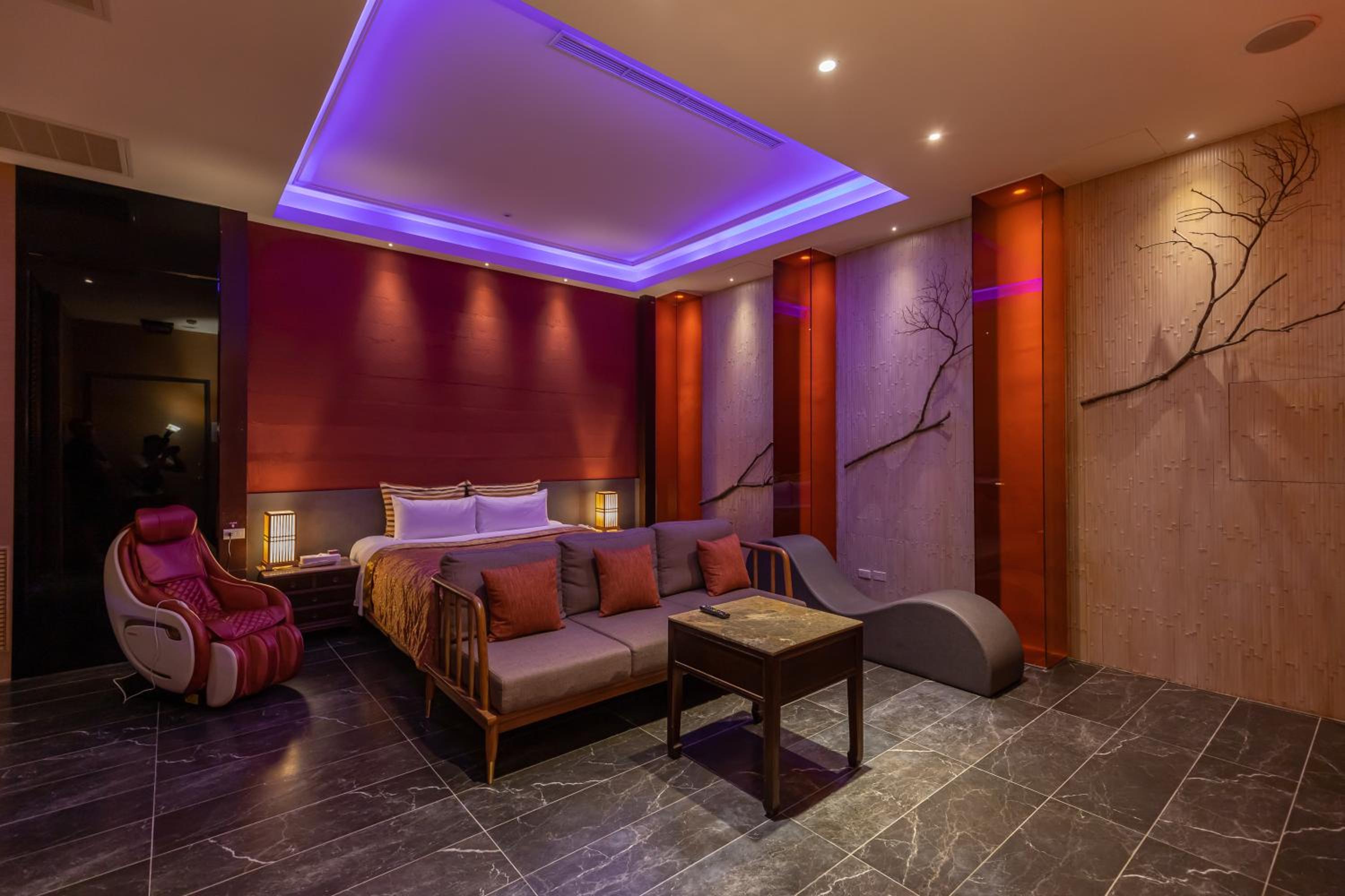 Vogue Boutique Motel