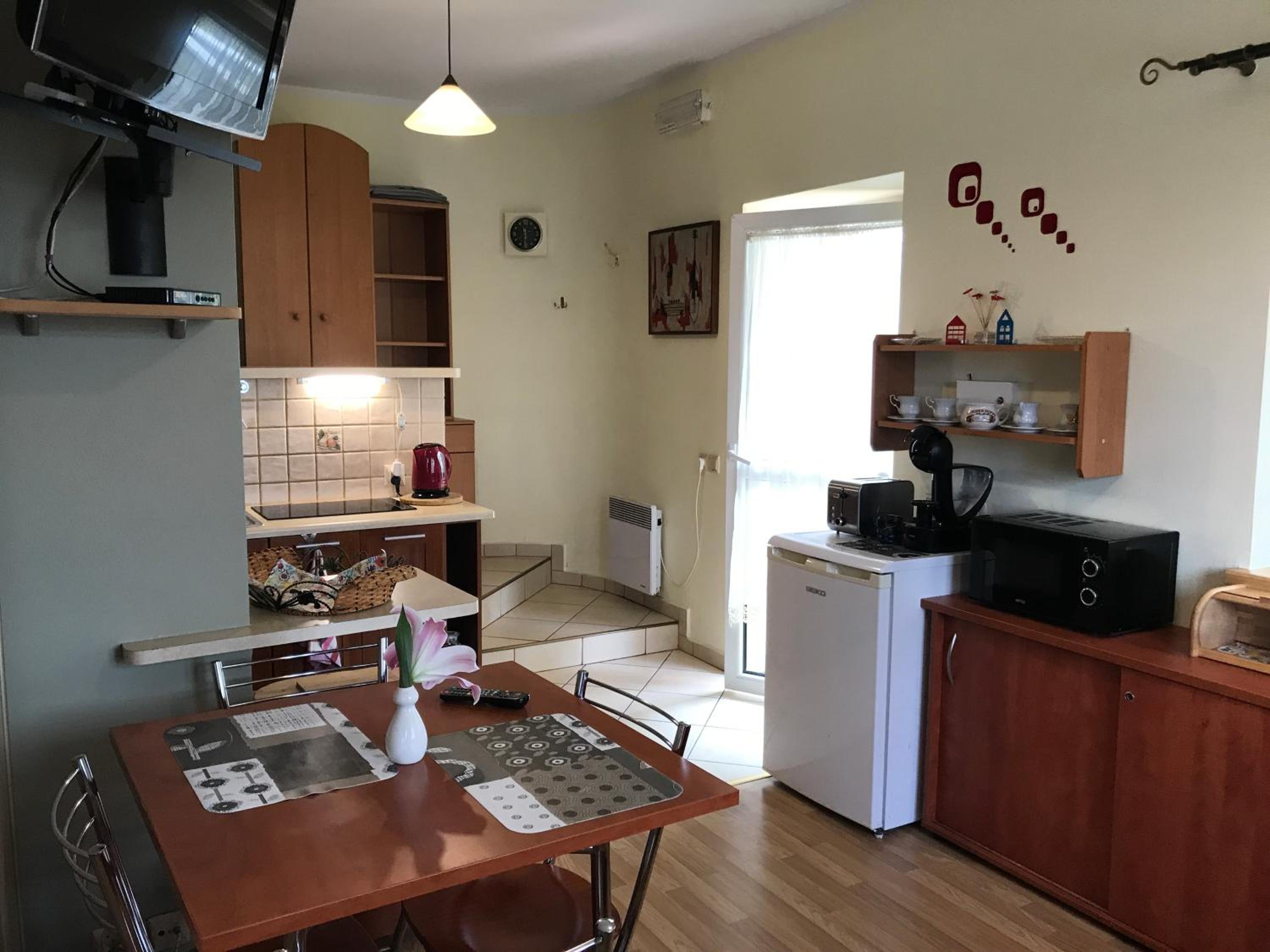 APARTAMENTY-STUDIO noclegi wczasy wakacje ferie - pobyty rodzinne view 4