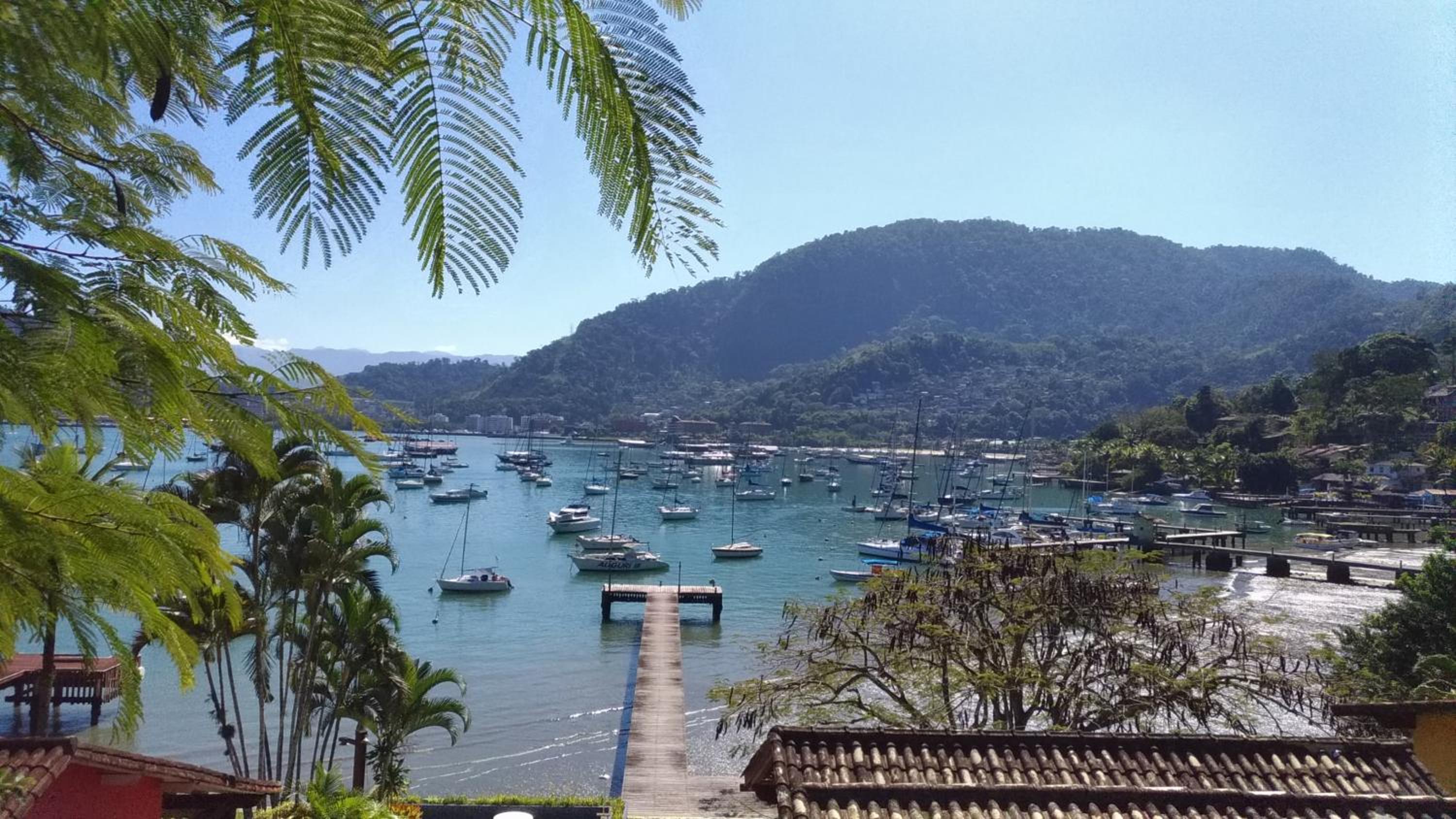 Porto de Luz - Casa beira mar Condomínio Marina
