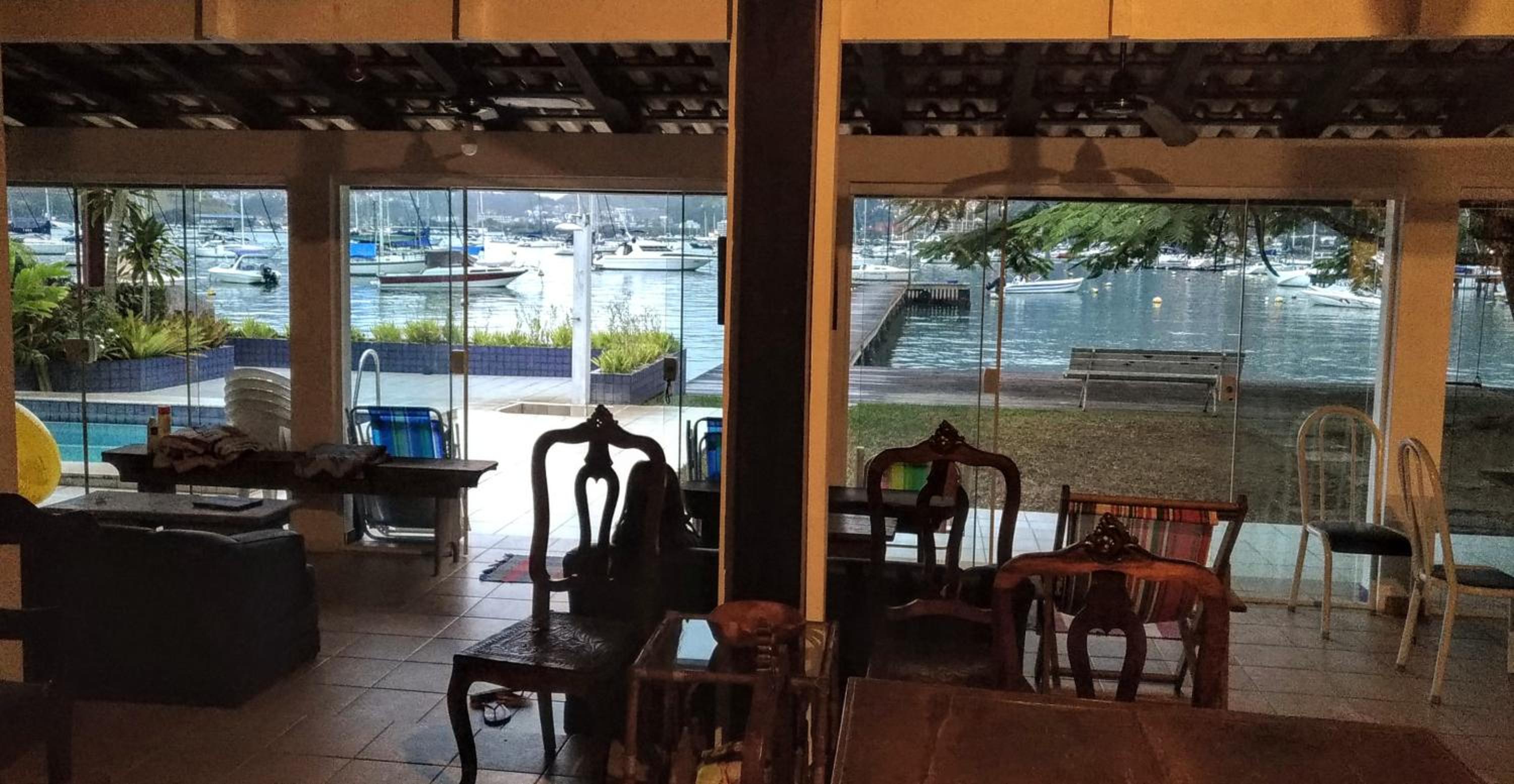 Porto de Luz - Casa beira mar Condomínio Marina