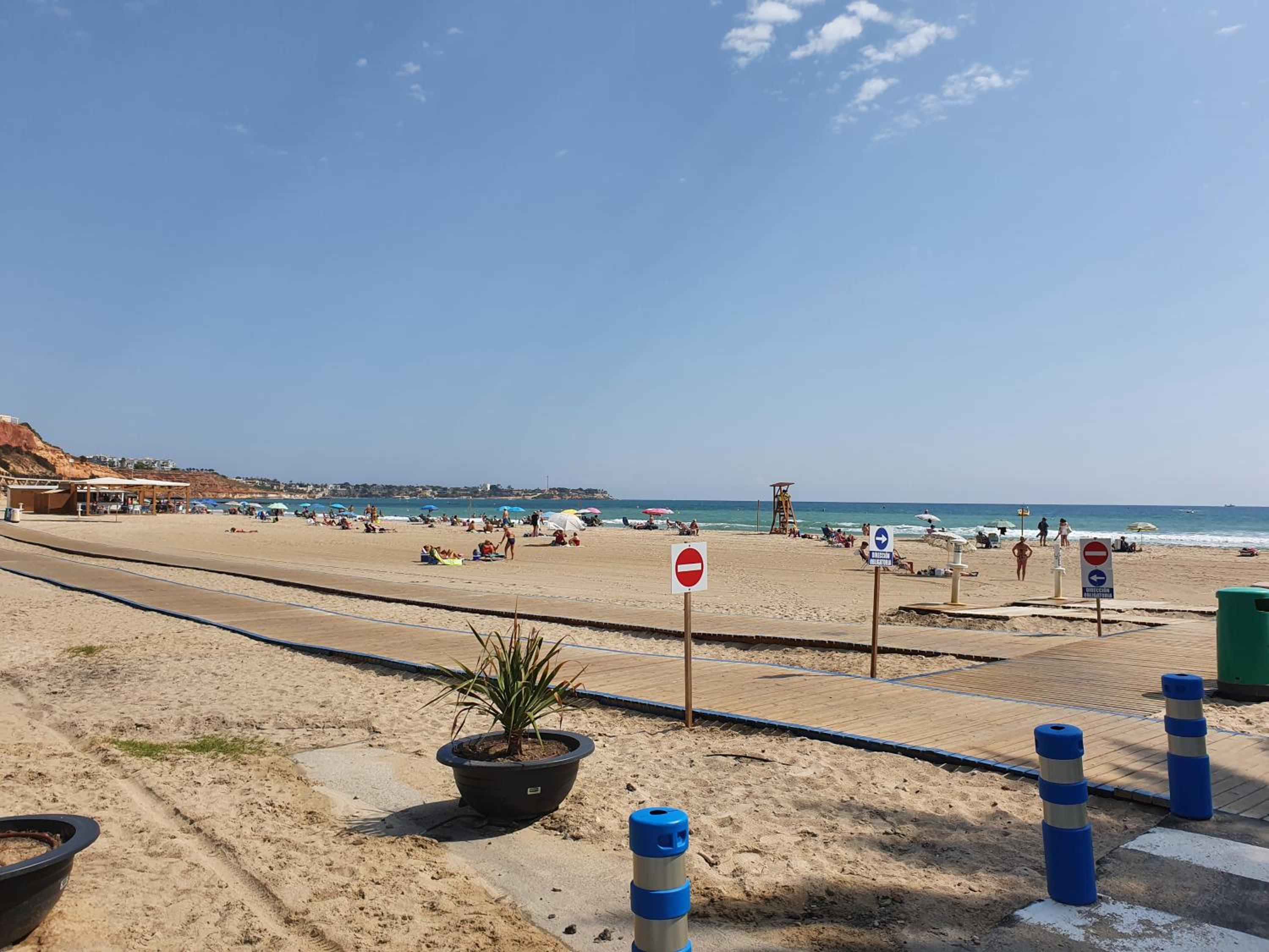 Apartment in Campoamor overlooking the swimming pool