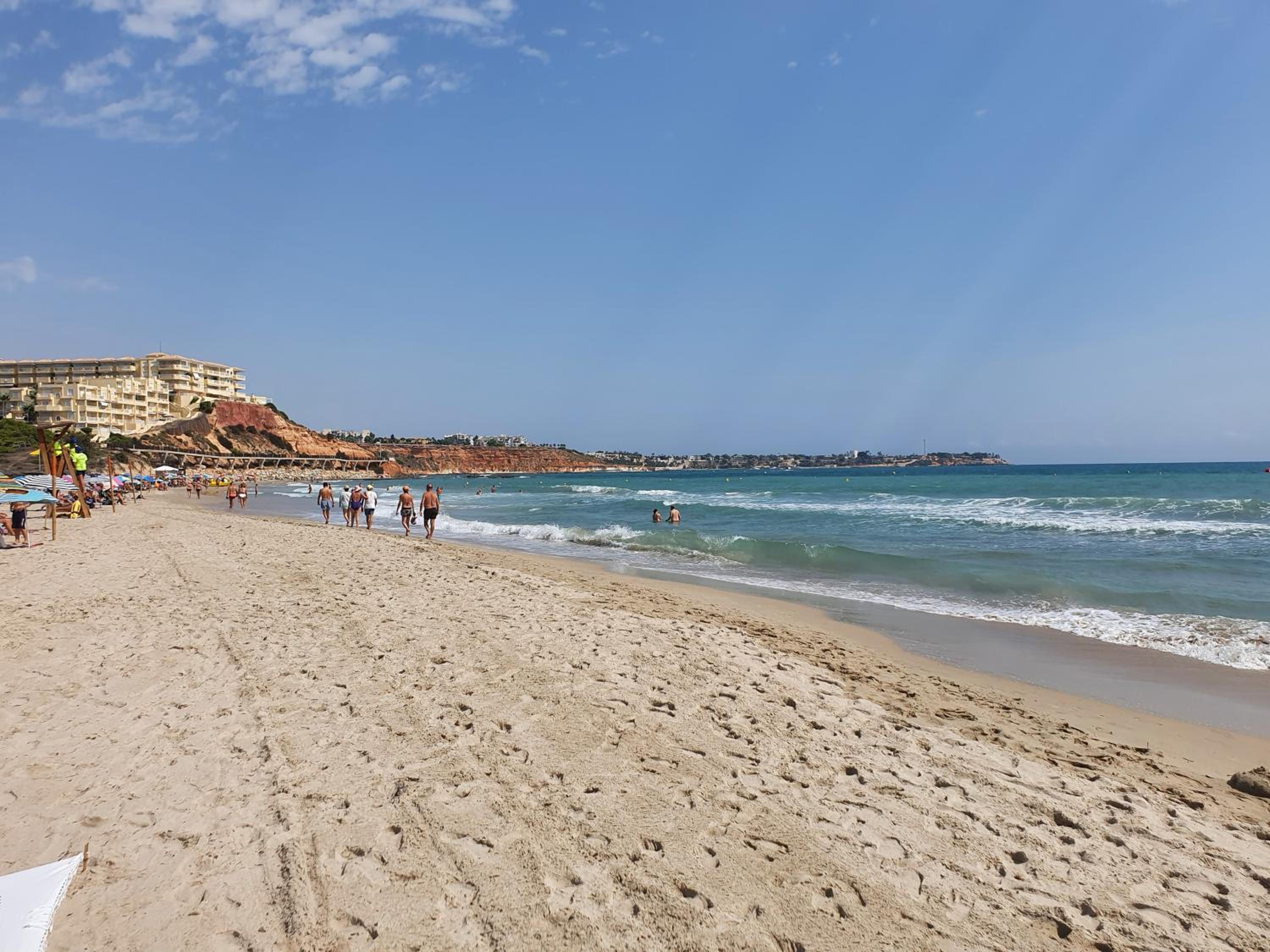 Apartment in Campoamor overlooking the swimming pool