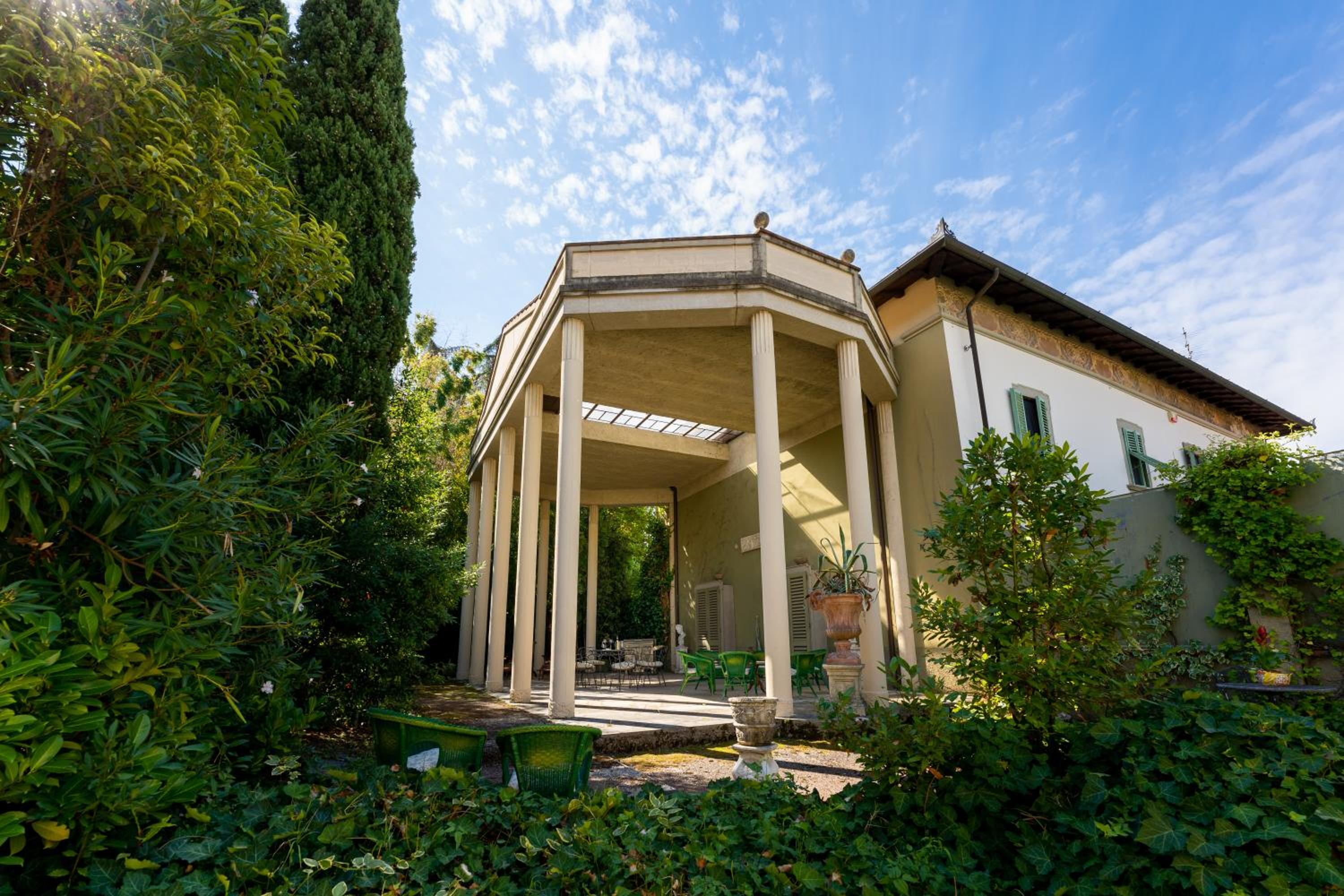 Suite in Villa La Fenice view 2