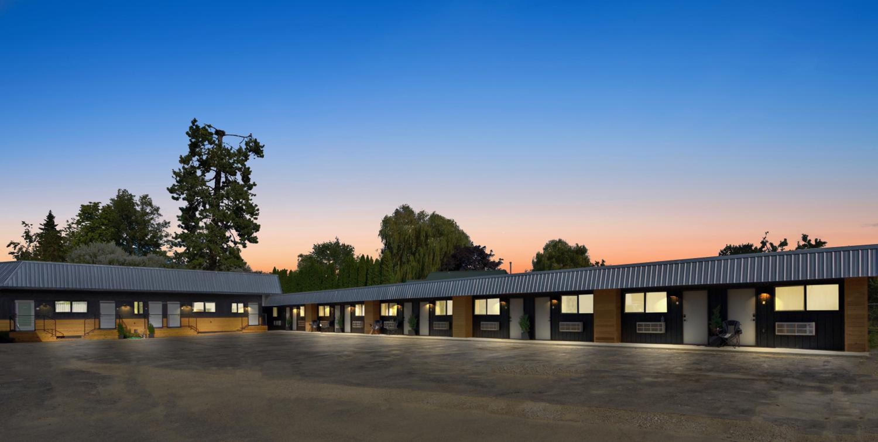 Outdoors Inn - Property Image 2