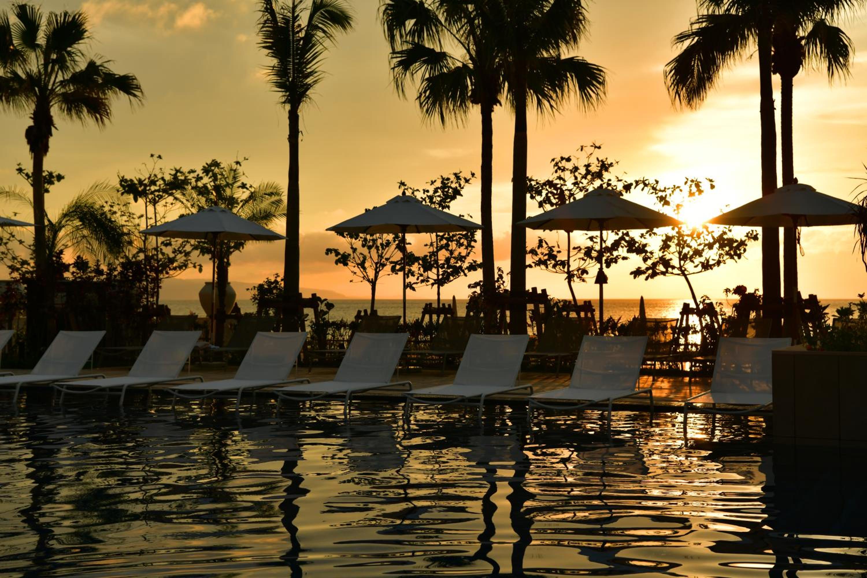 FUSAKI BEACH RESORT HOTEL & VILLAS