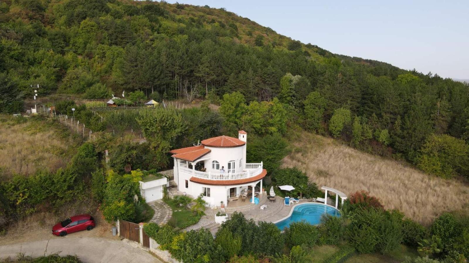 Villa Sky Music view 4