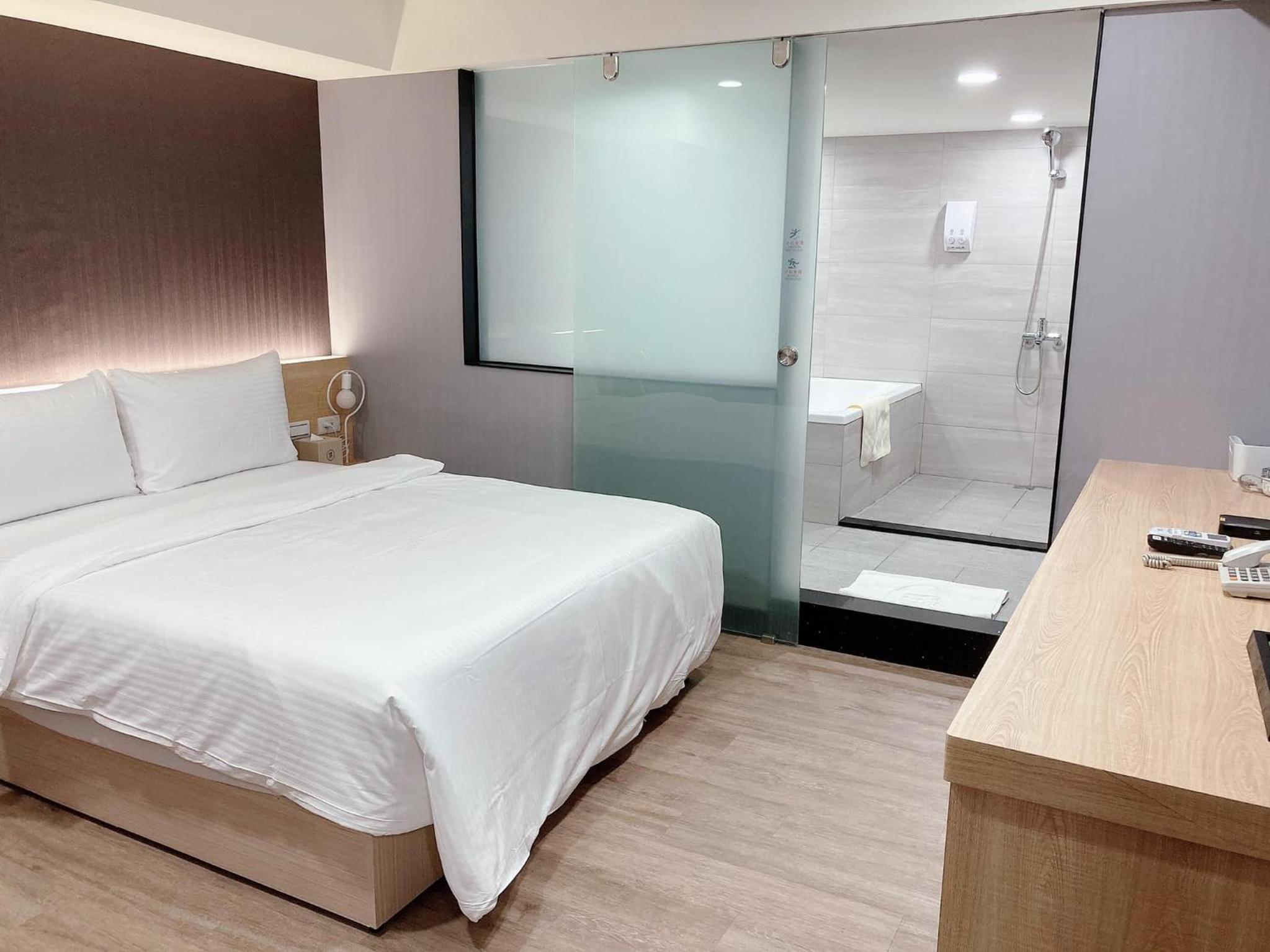 CY Hotel