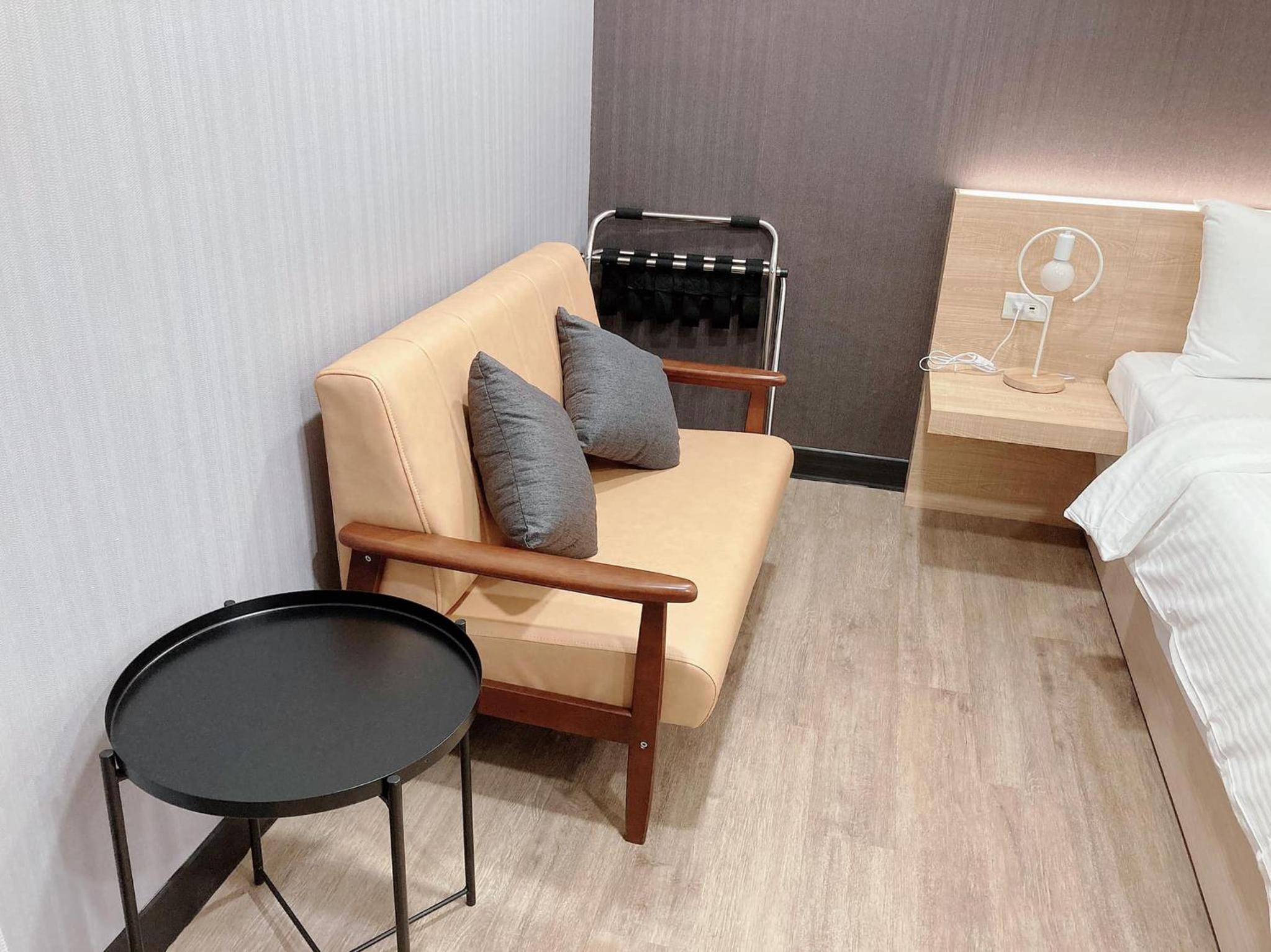 CY Hotel