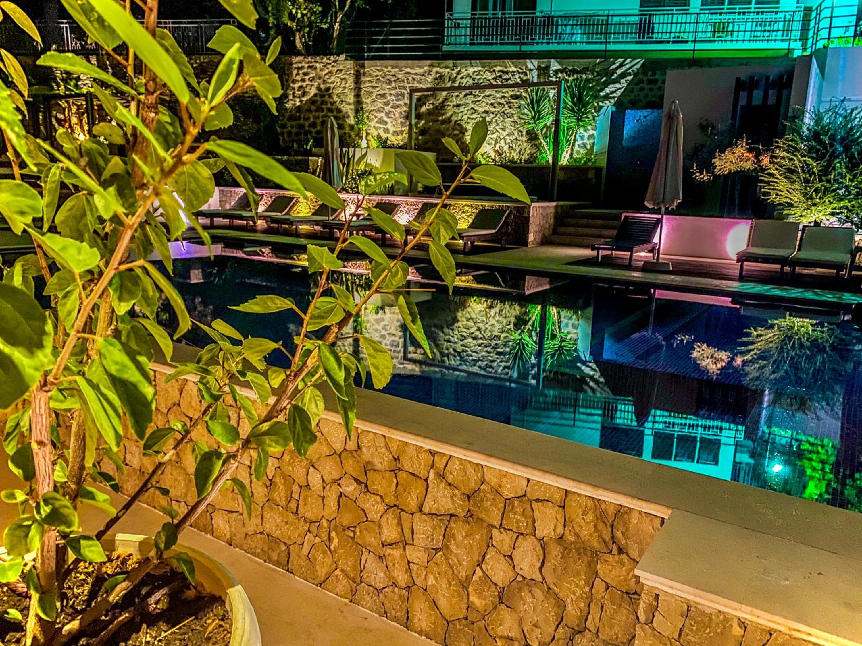 Apartments Secret Garden view 5