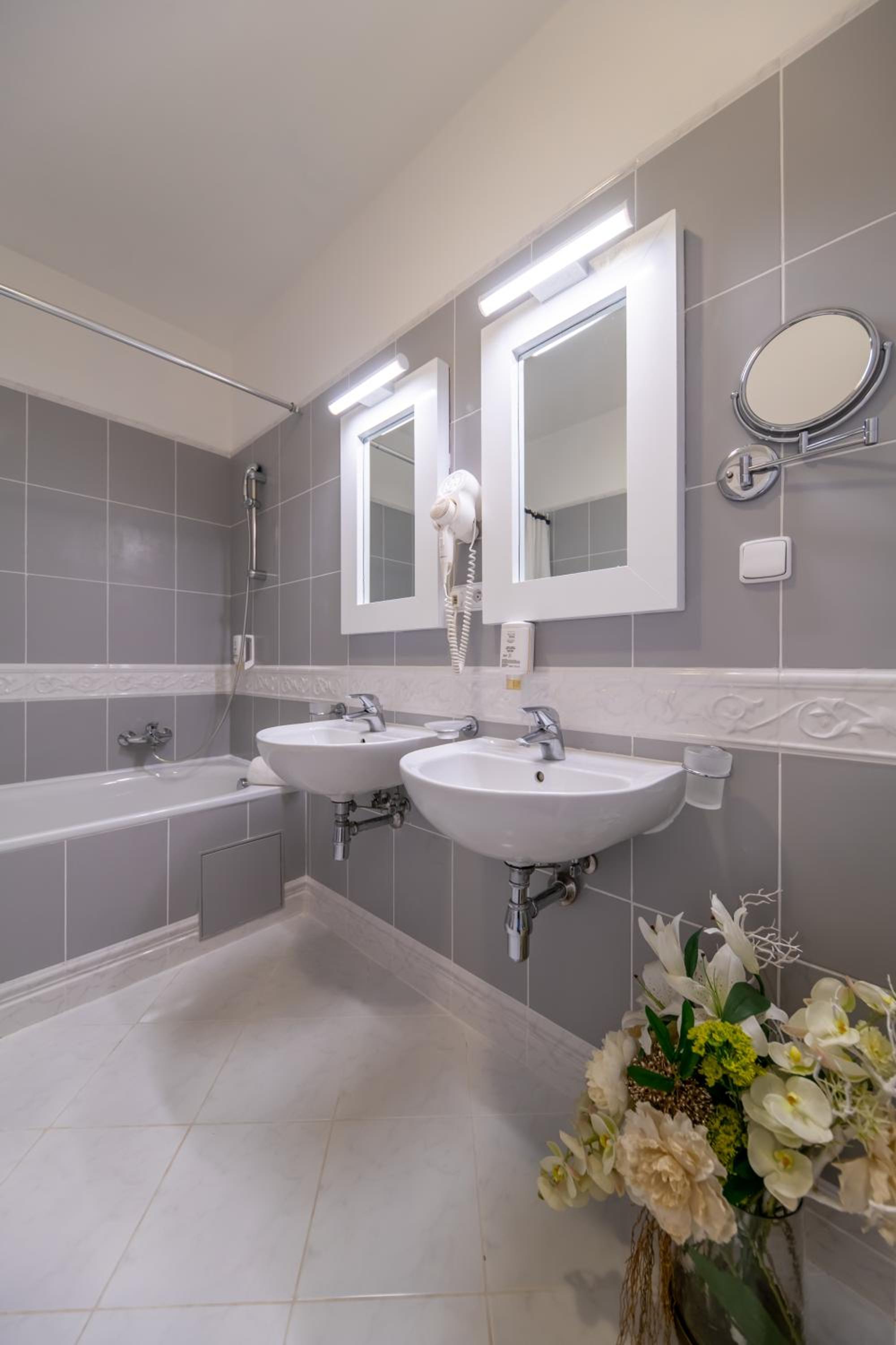 Emporio Prague Apartments