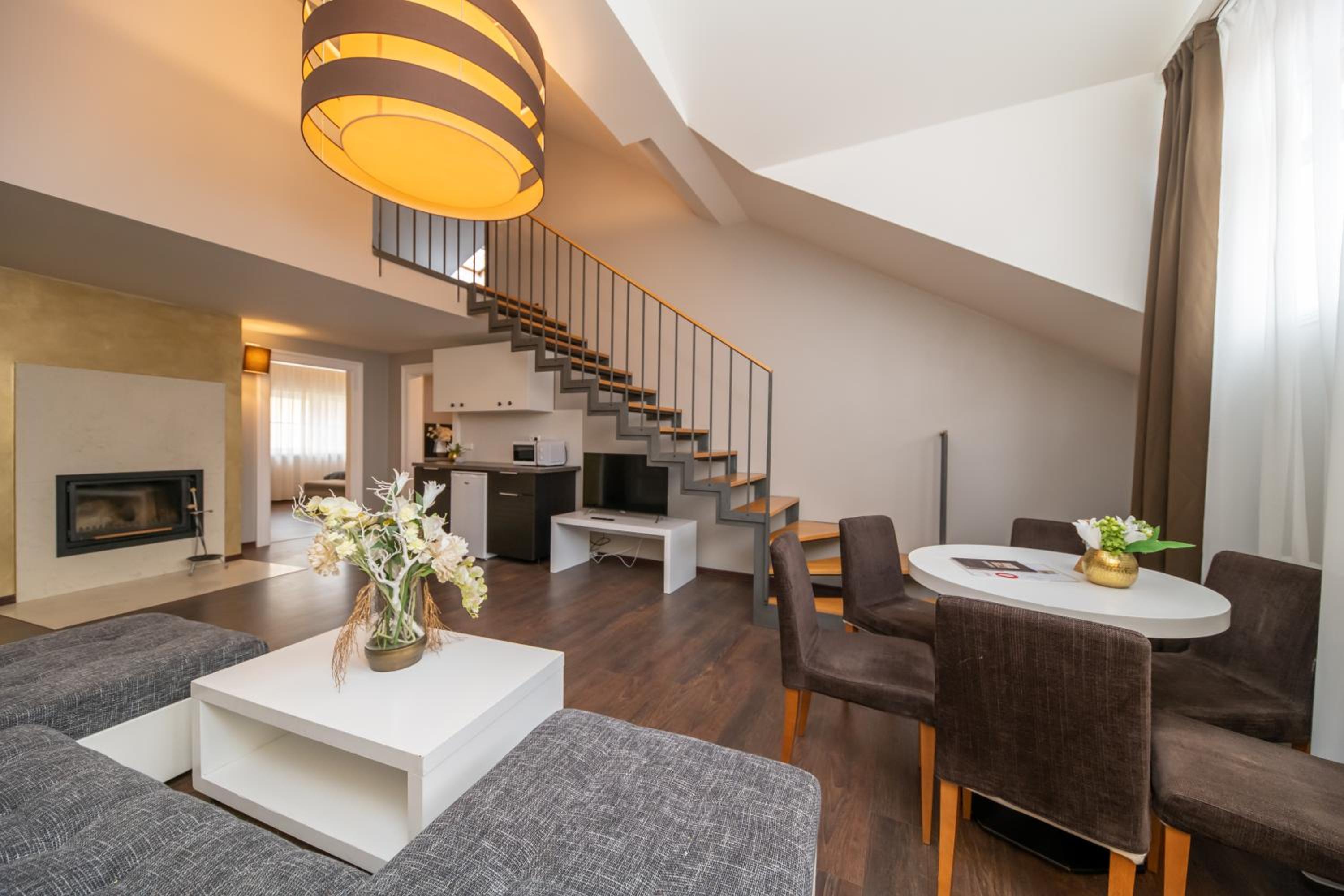 Emporio Prague Apartments