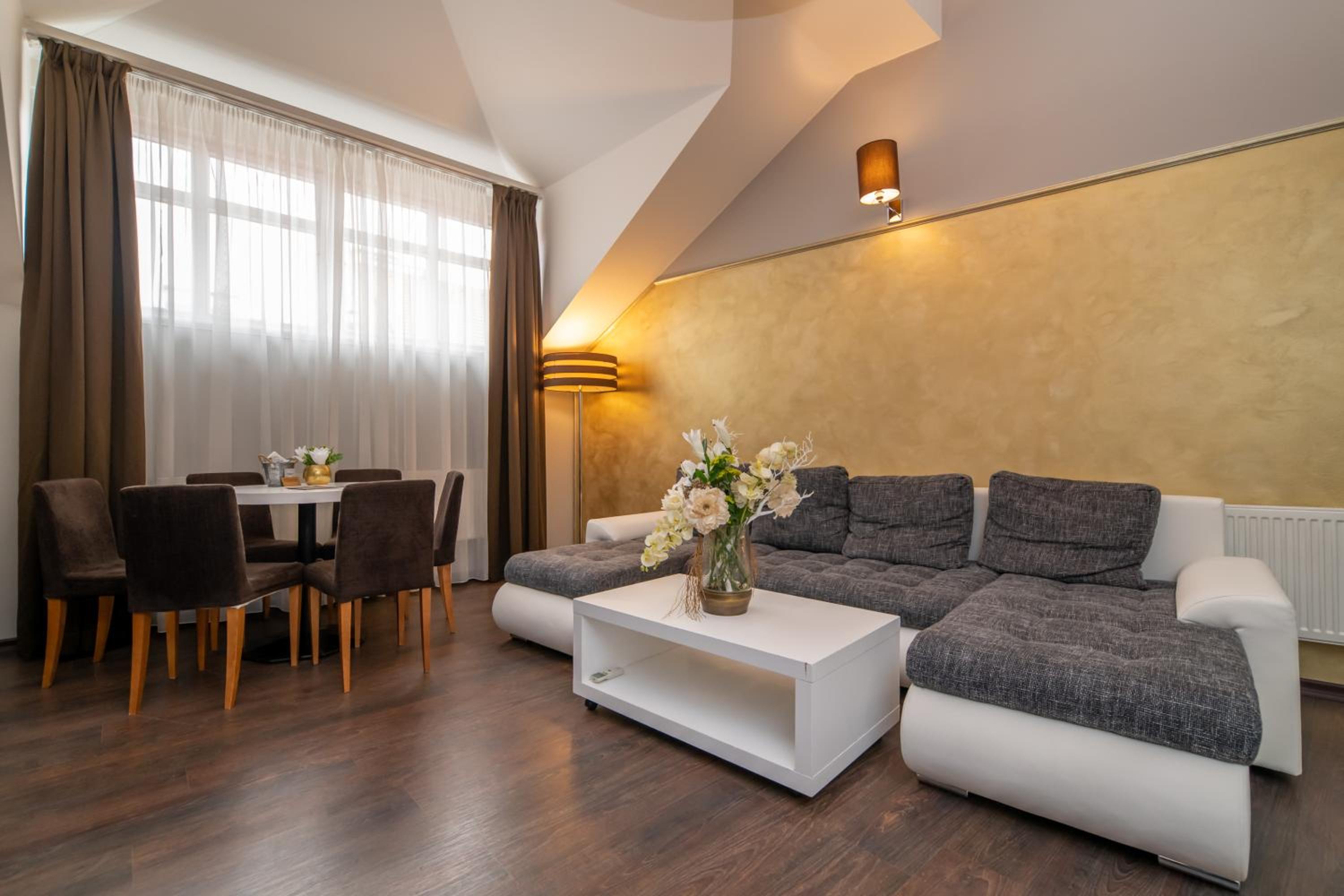 Emporio Prague Apartments