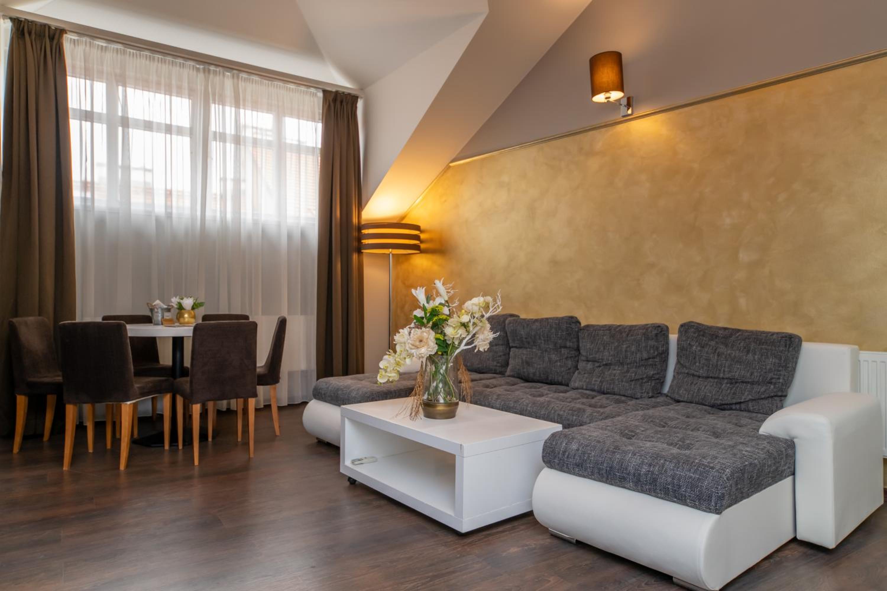 Emporio Prague Apartments