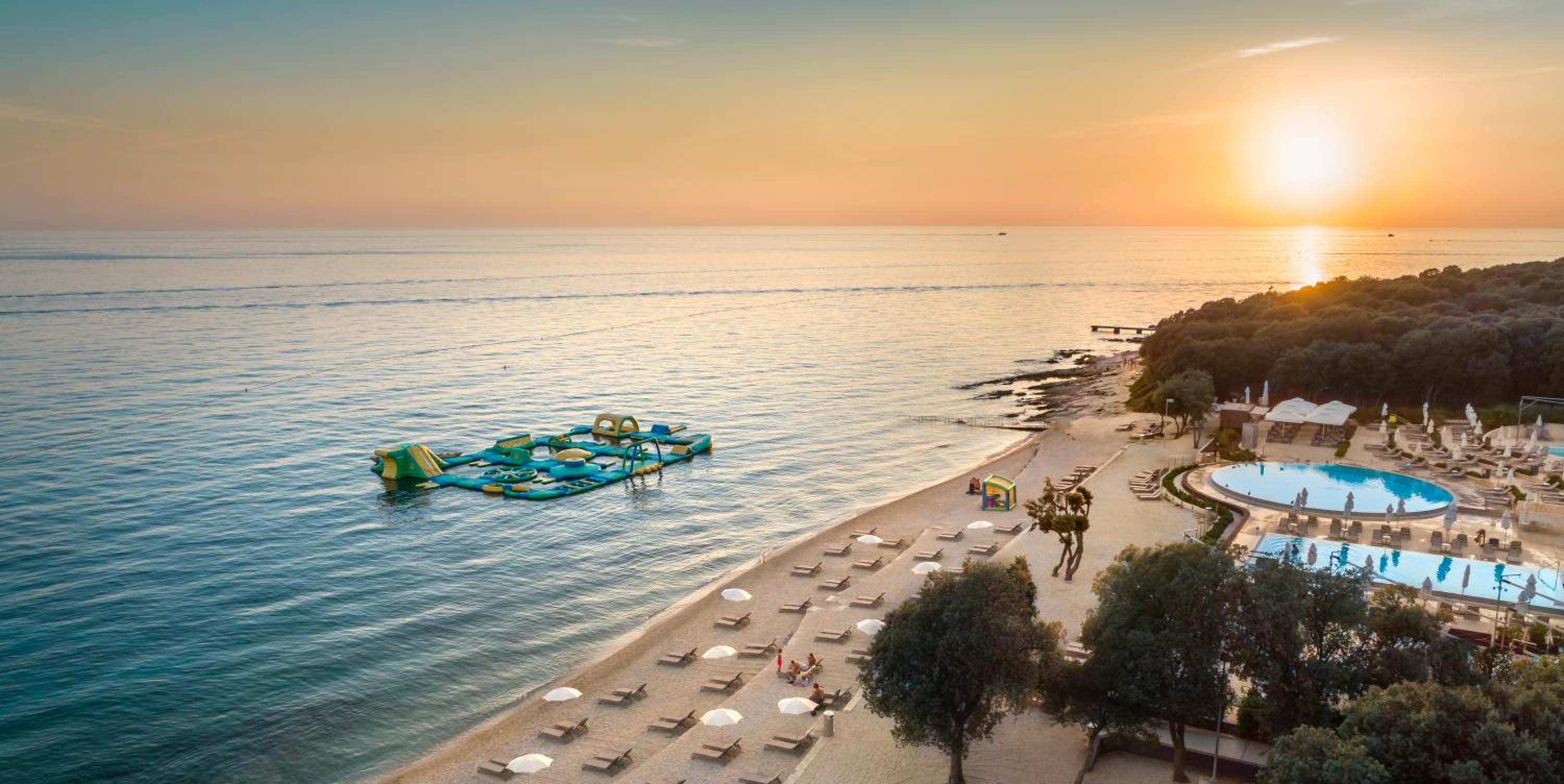 Maistra Select Amarin Resort 32
