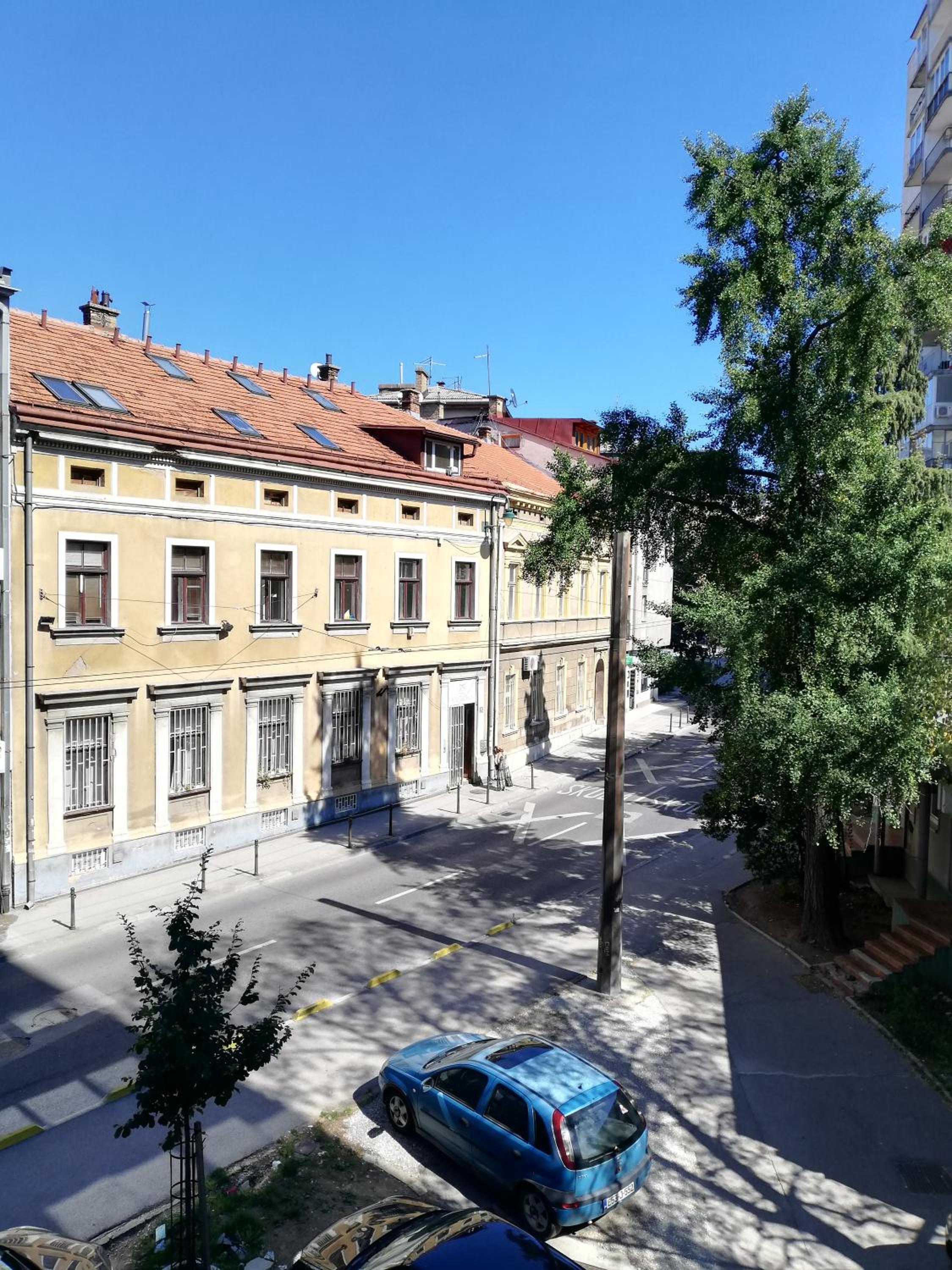 Photo 16