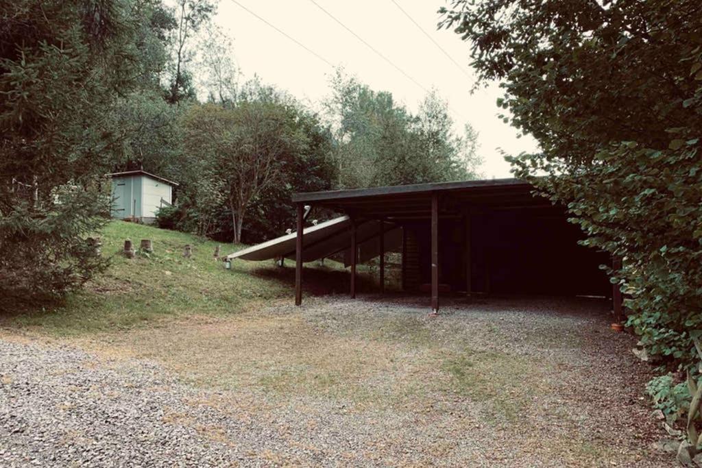 Idyllisches Ferienhaus am Wald