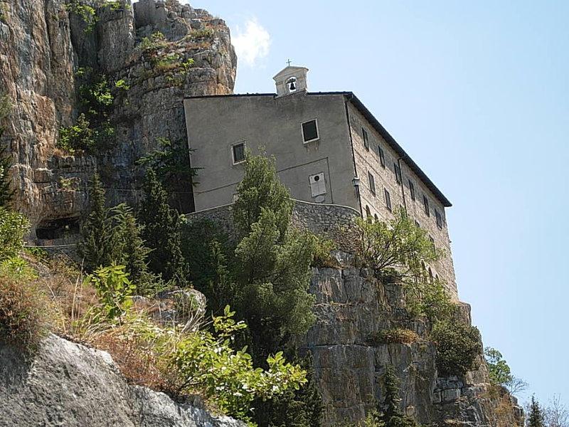Photo 24