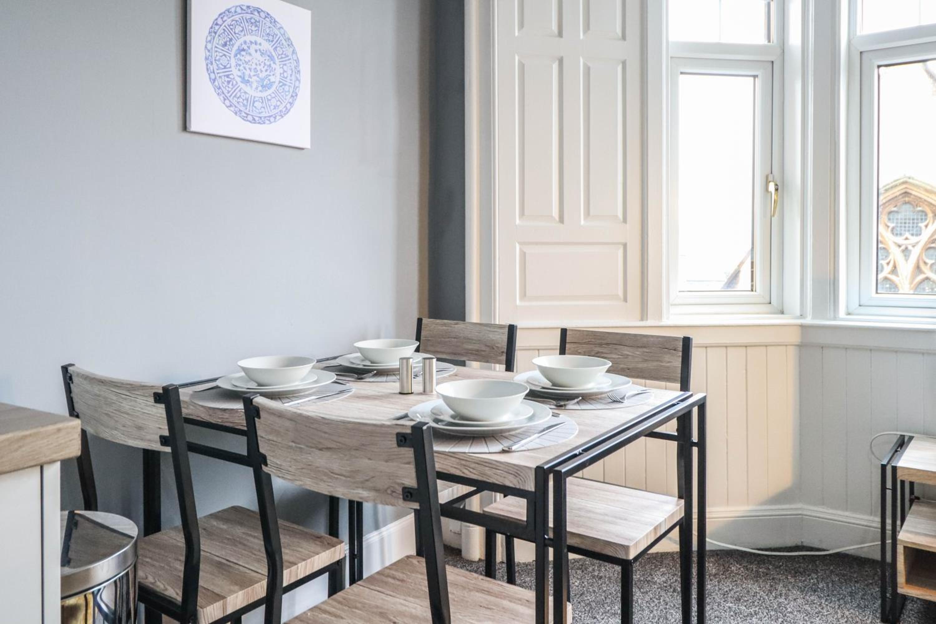 Cosy Seaside Princes Apartment view 5